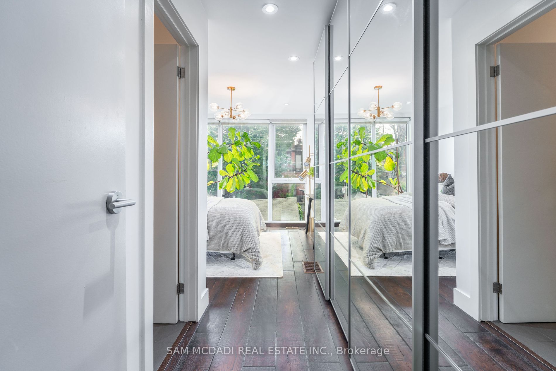 15 Crocker Avenue