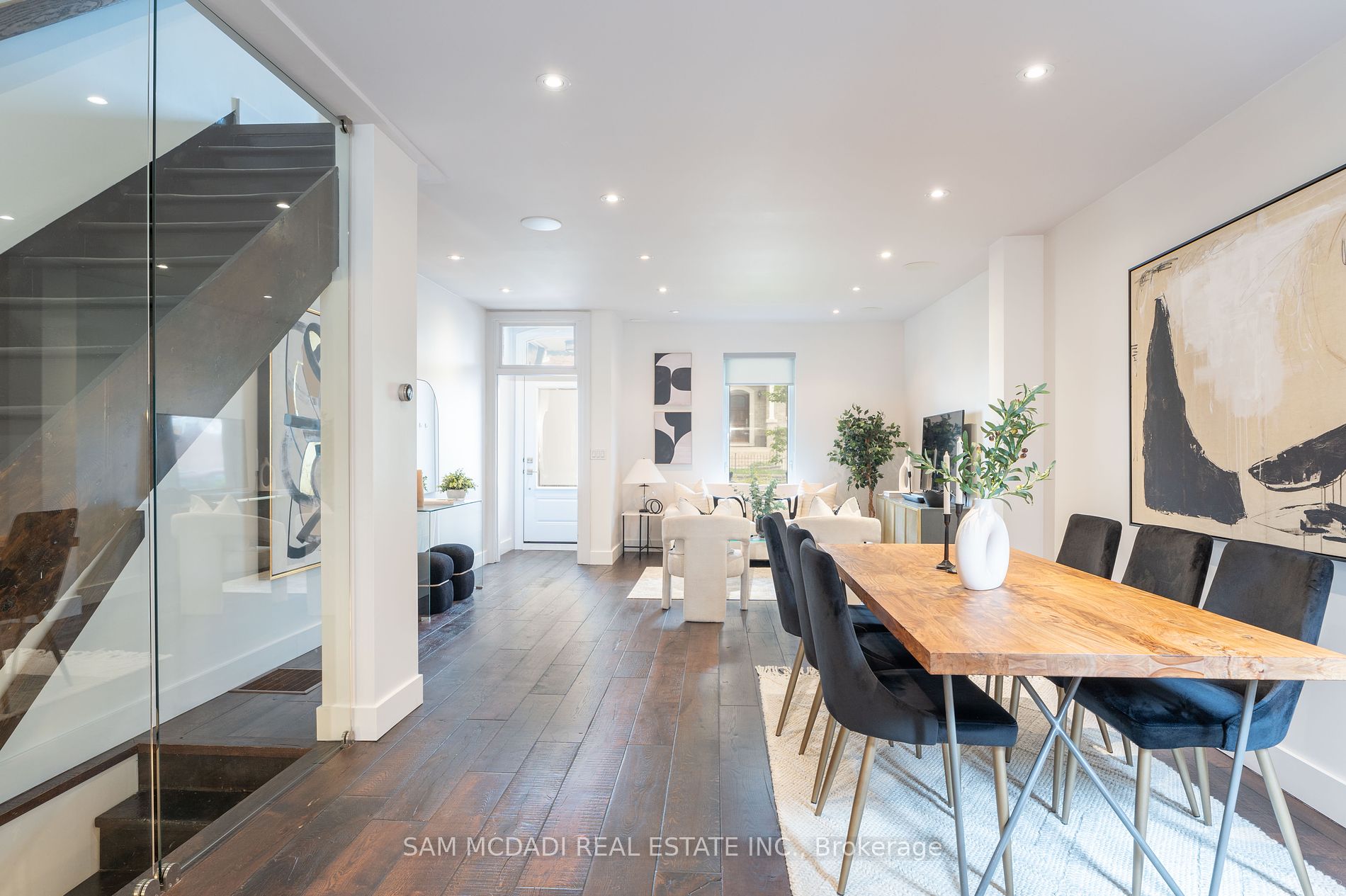 15 Crocker Avenue