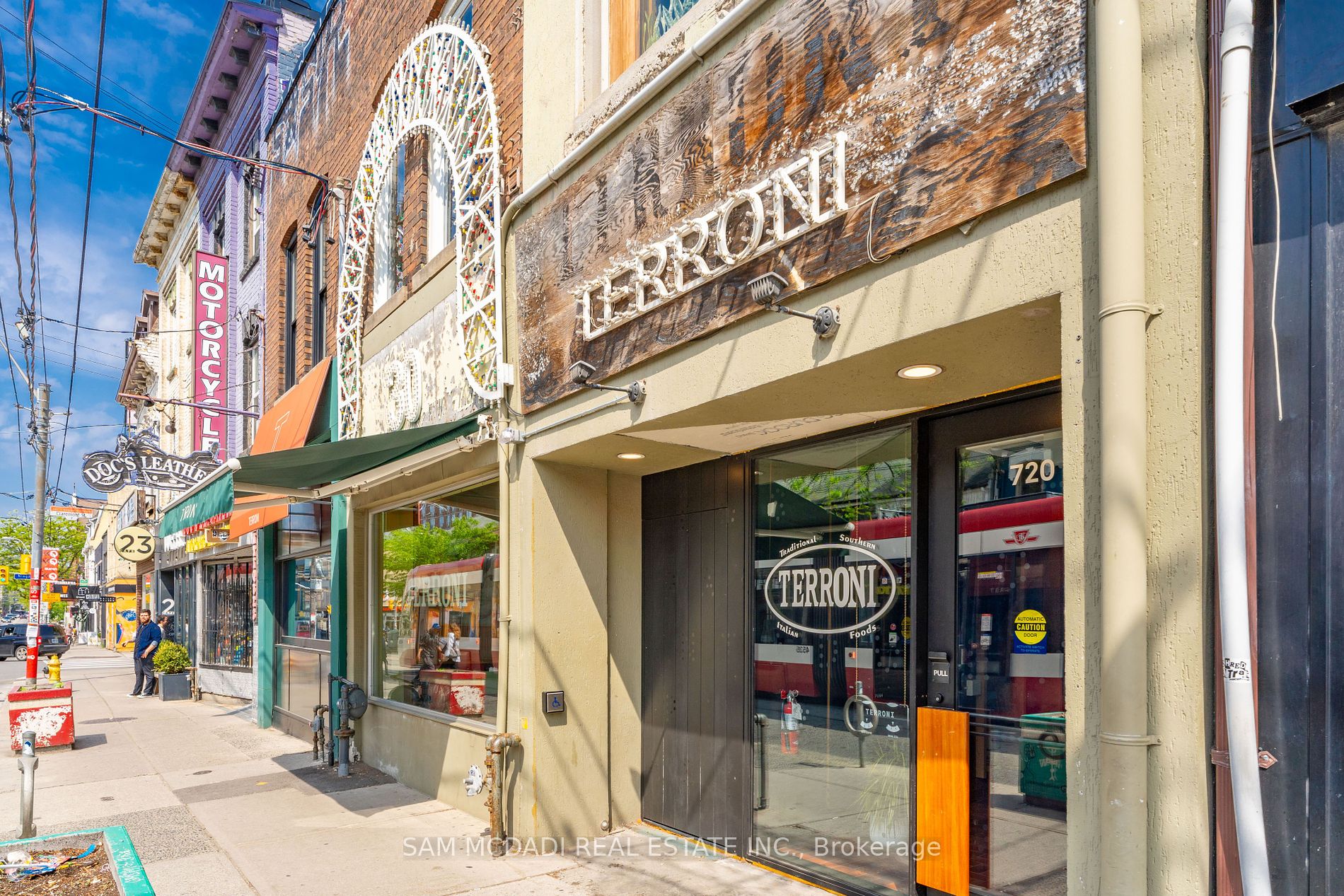 15 Crocker Avenue