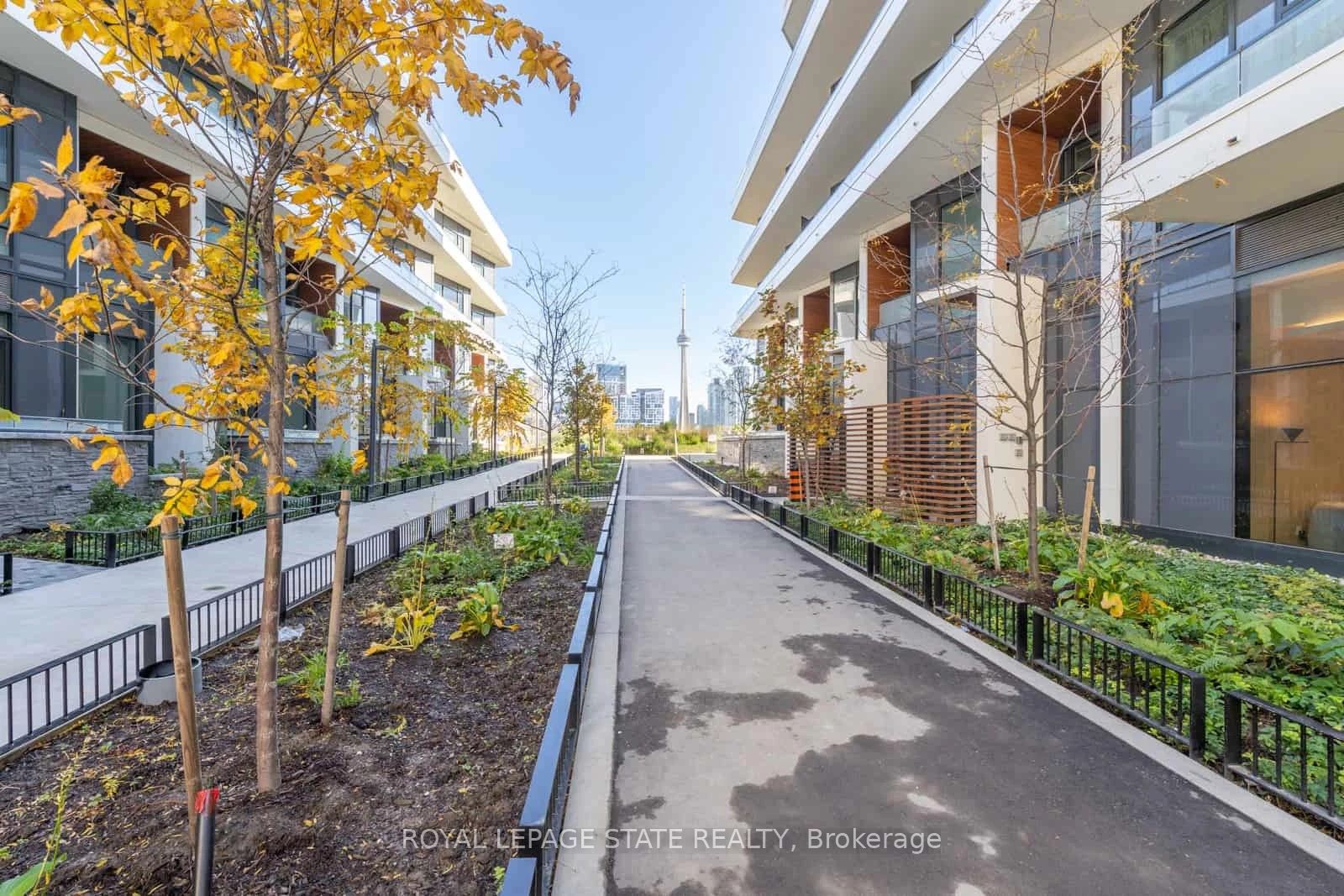 30 Ordnance Street, #1112