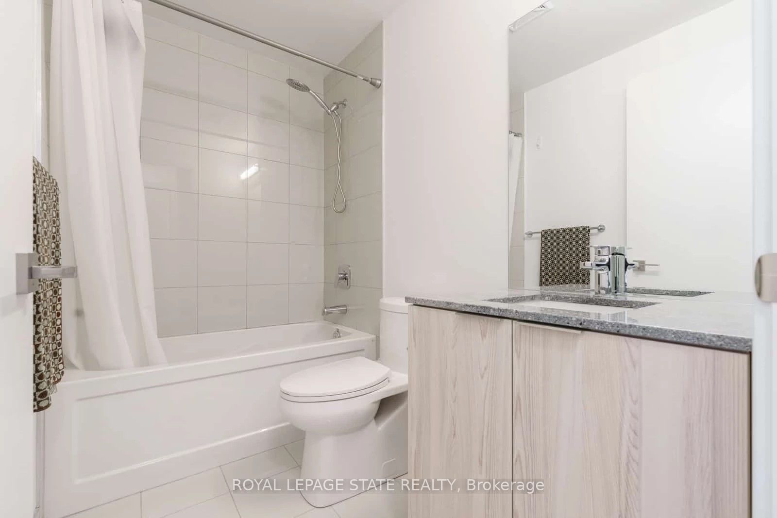 30 Ordnance Street, #1112