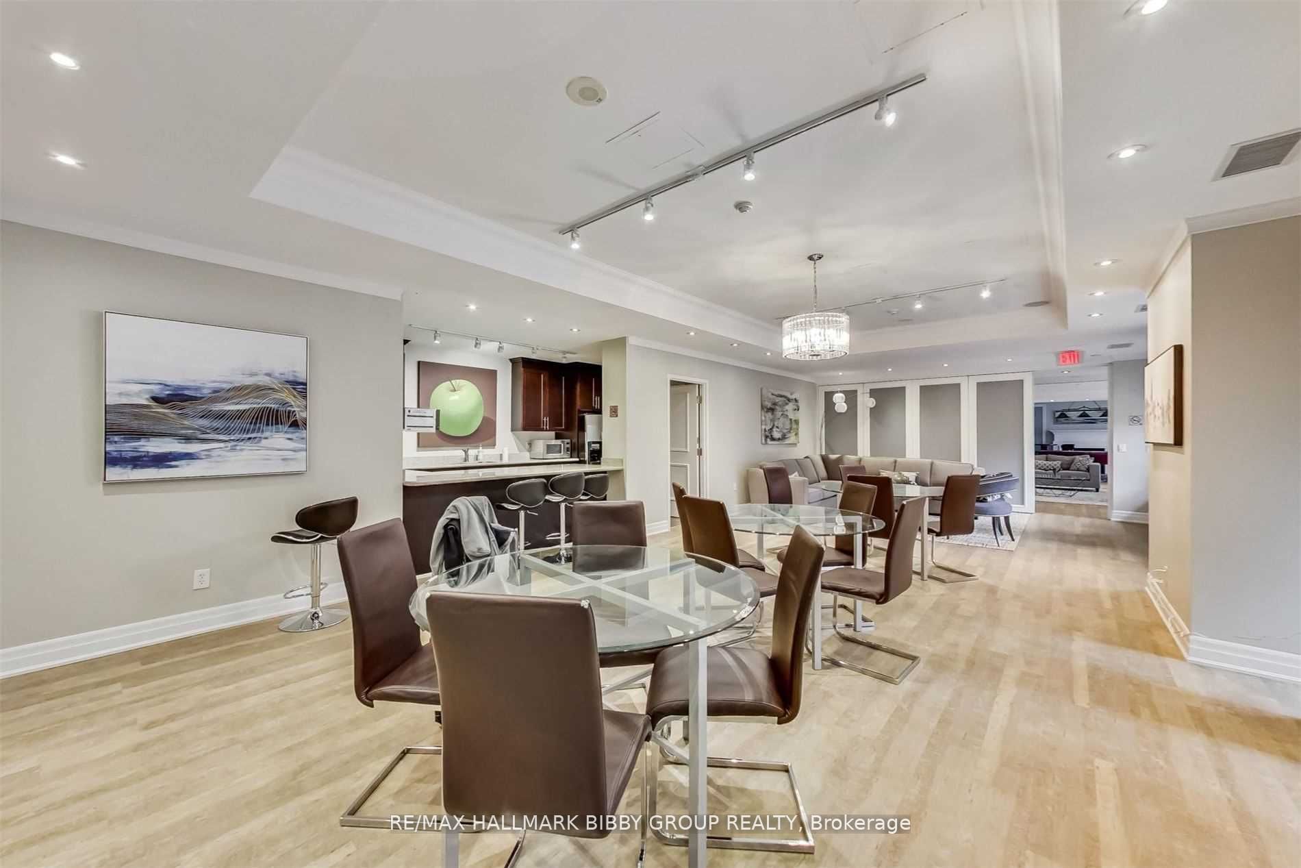900 Mount Pleasant Road #426