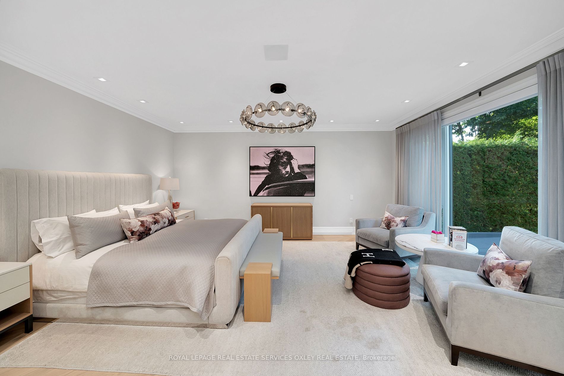 6 Lamport Avenue