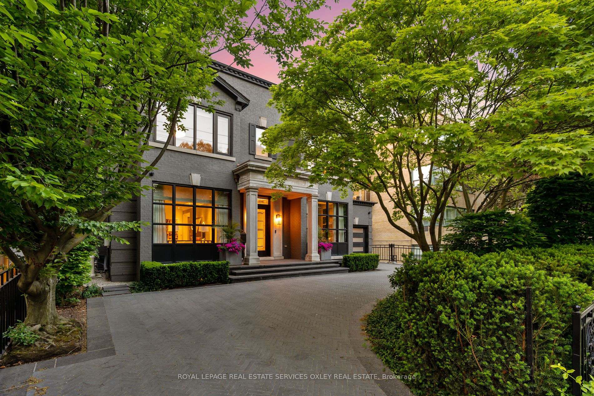 6 Lamport Avenue
