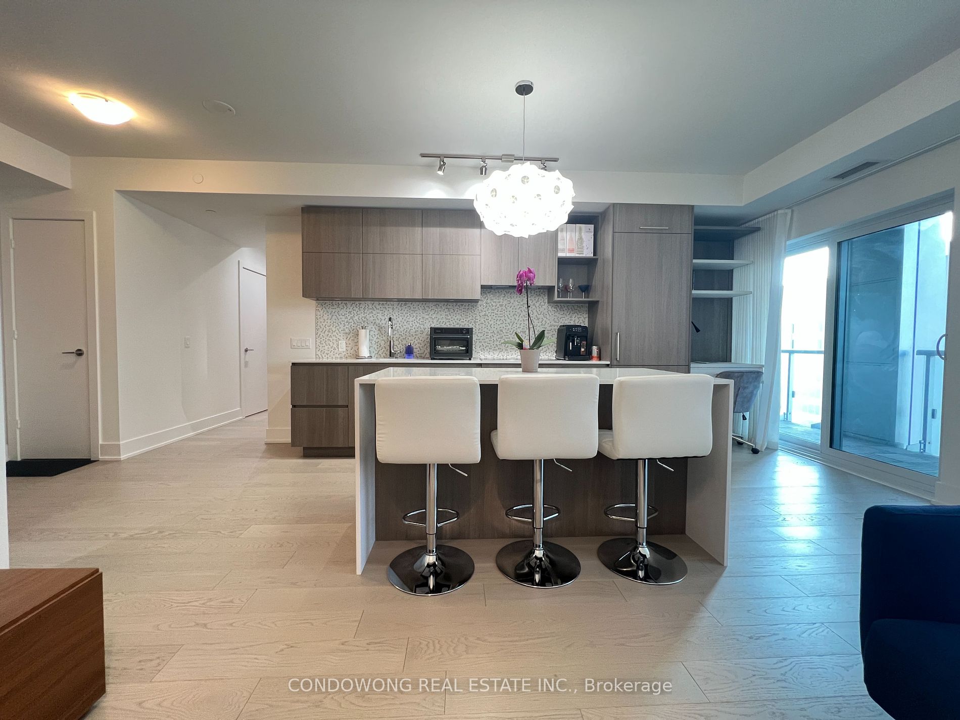 1 Yorkville Avenue #3801