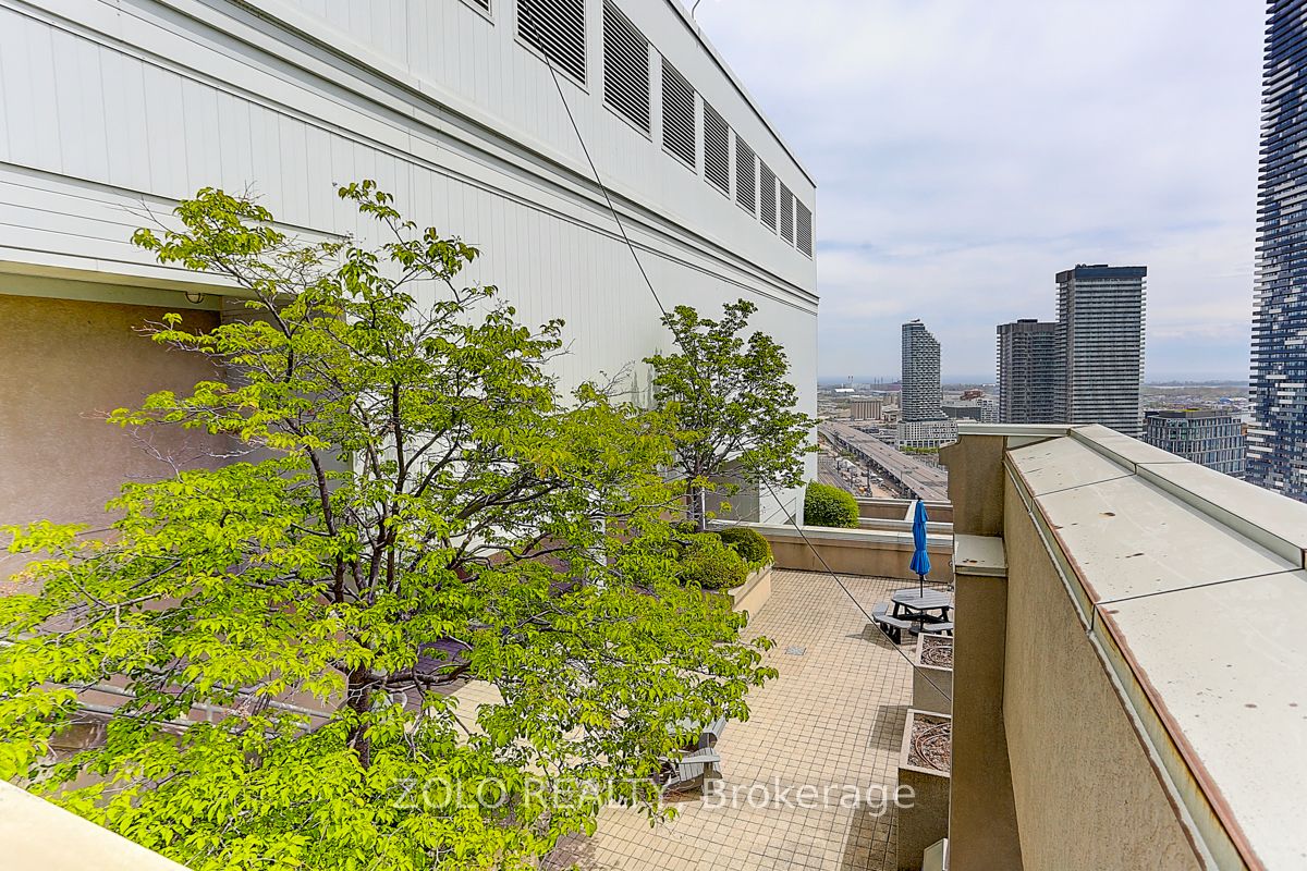 25 The Esplanade, #1821