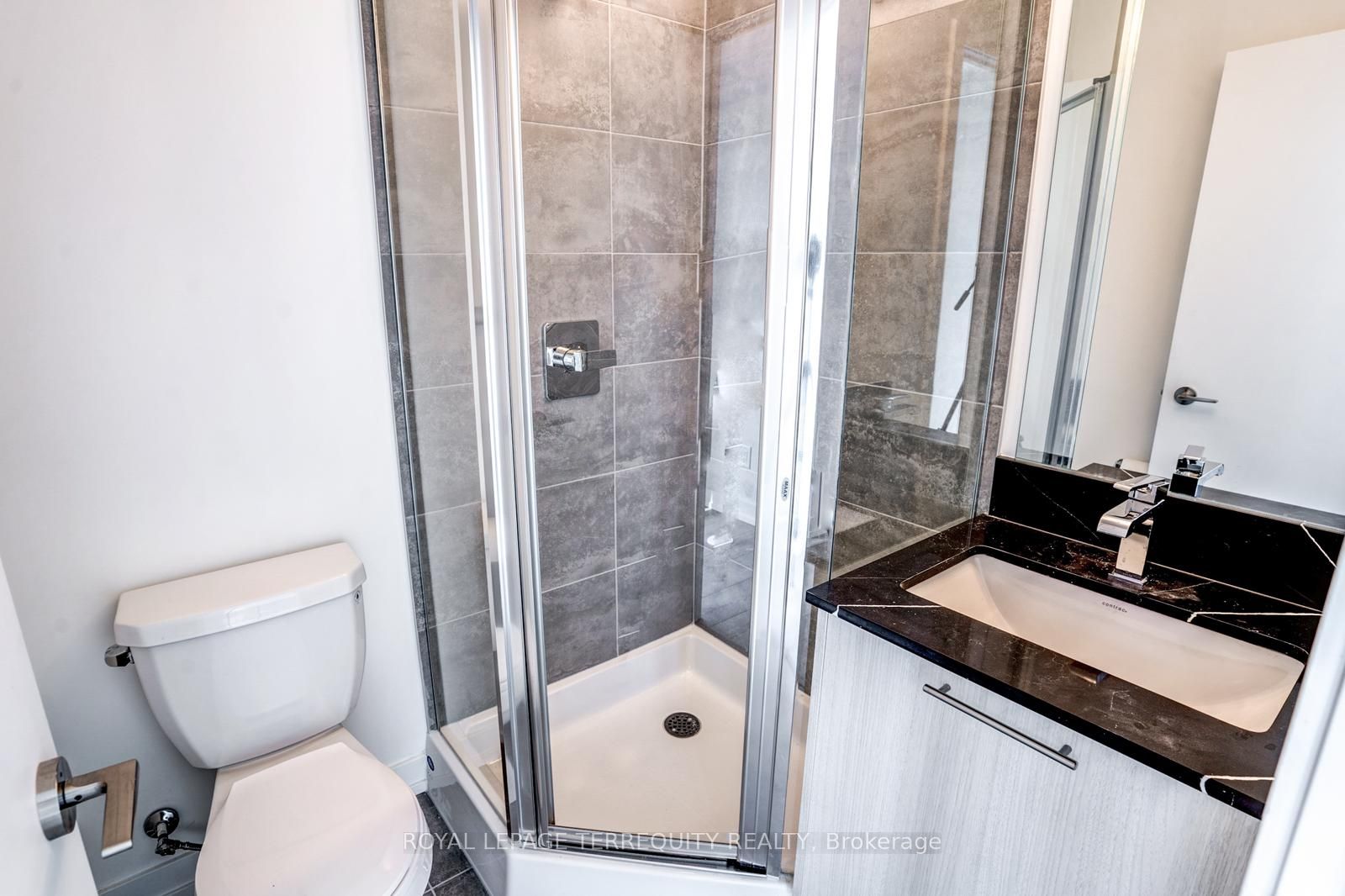 861 Sheppard Ave W, #43