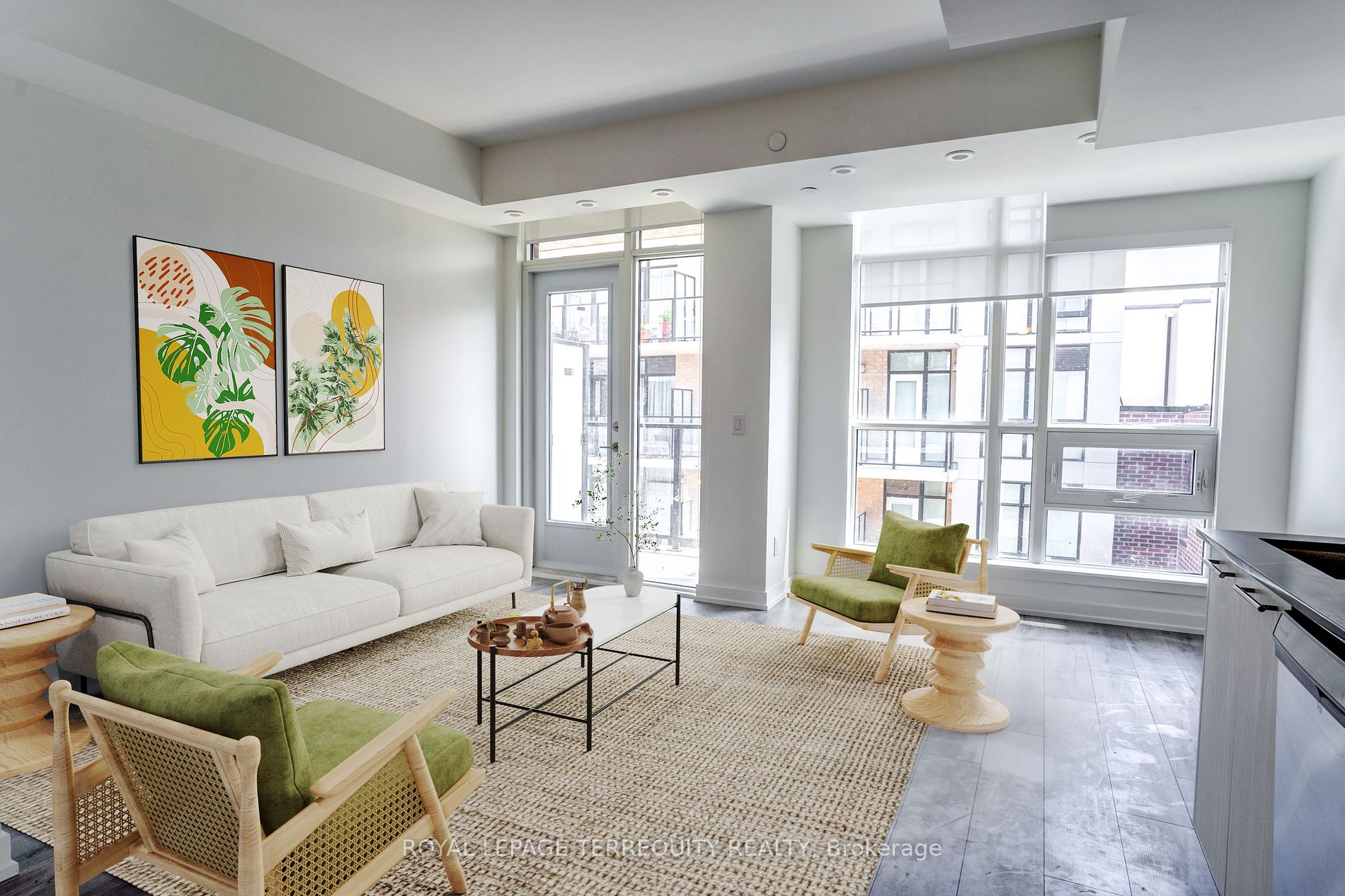 861 Sheppard Ave W, #43