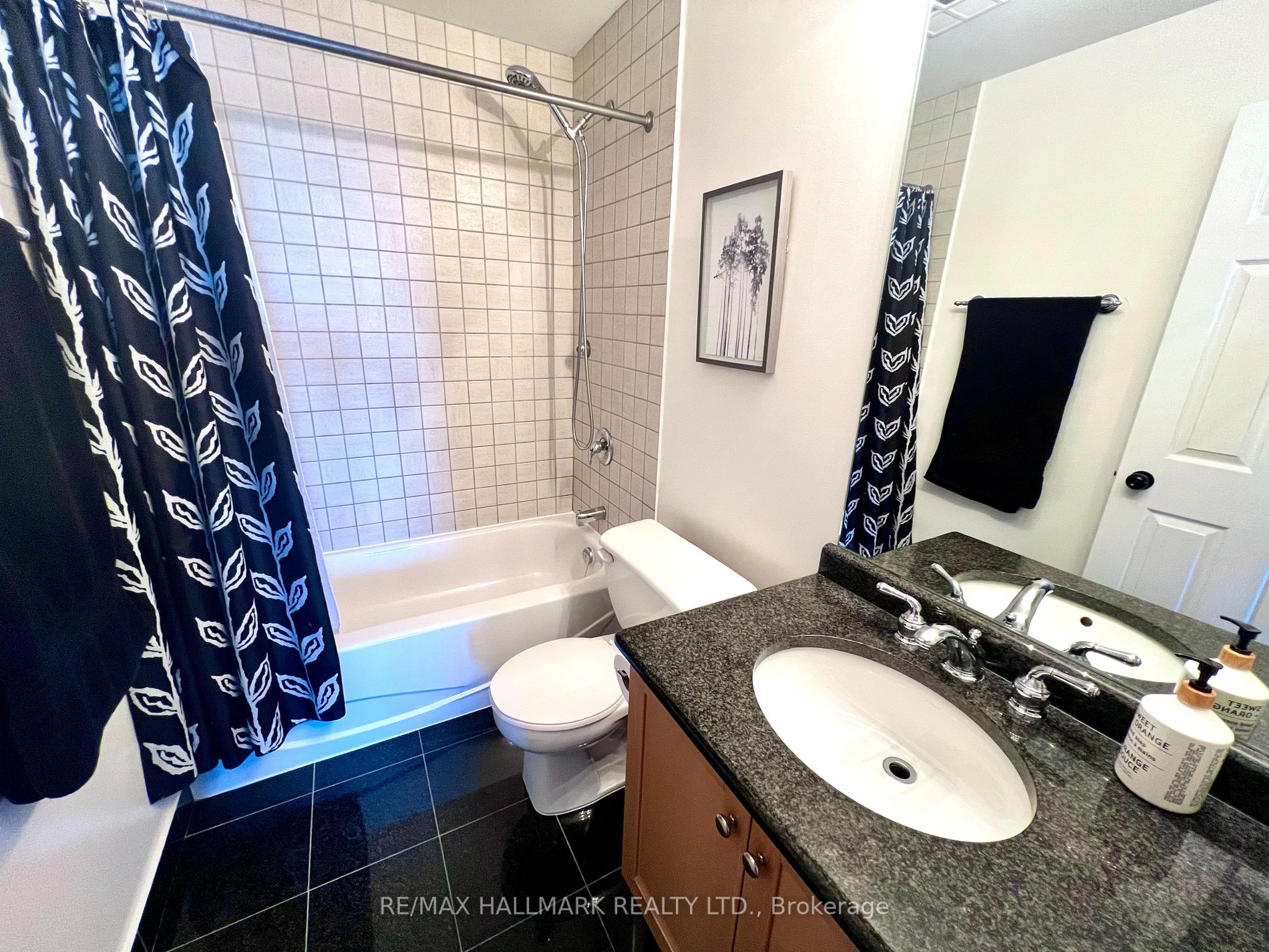 43 Eglinton Avenue E, #1902