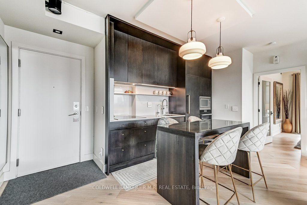 80 Western Battery Rd, #2406