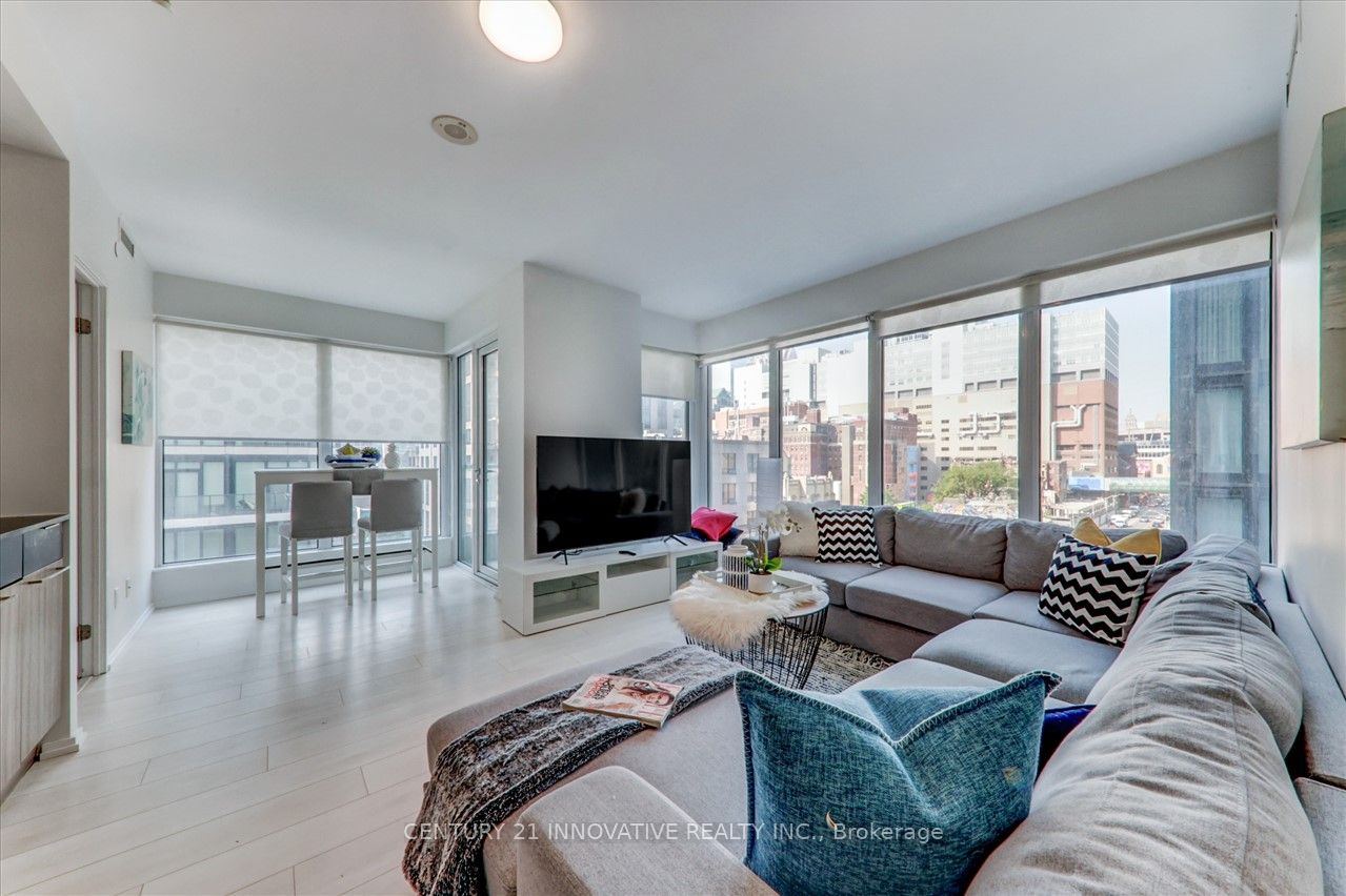 68 Shuter Street #605