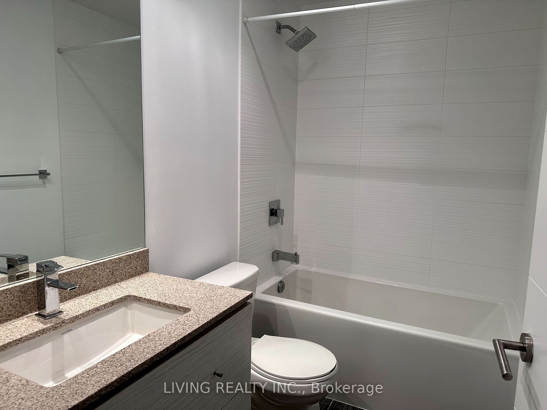 525 Adelaide Street W, #232