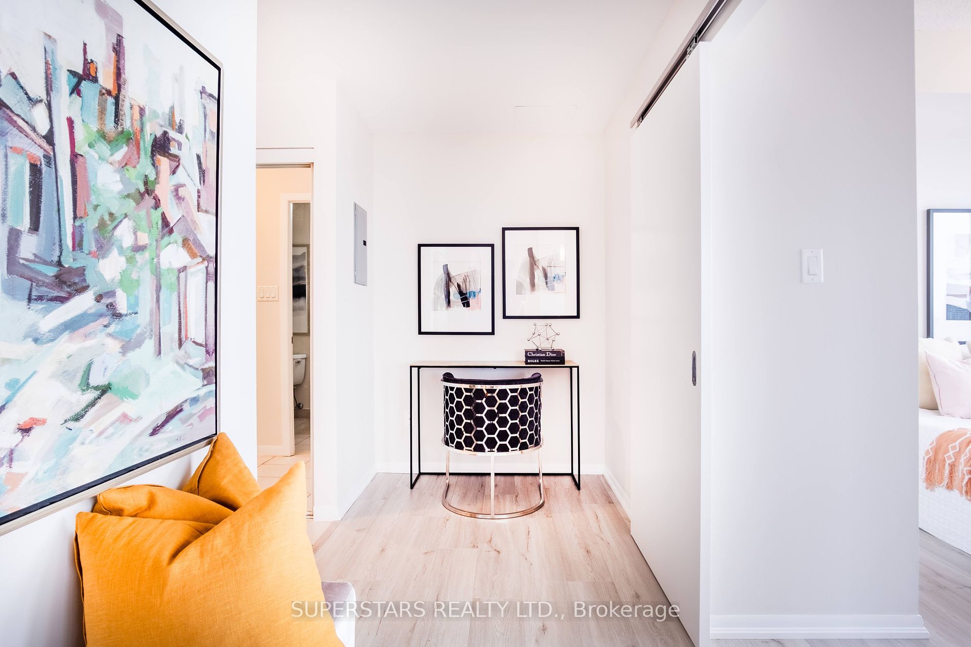 38 Grenville St, #3806