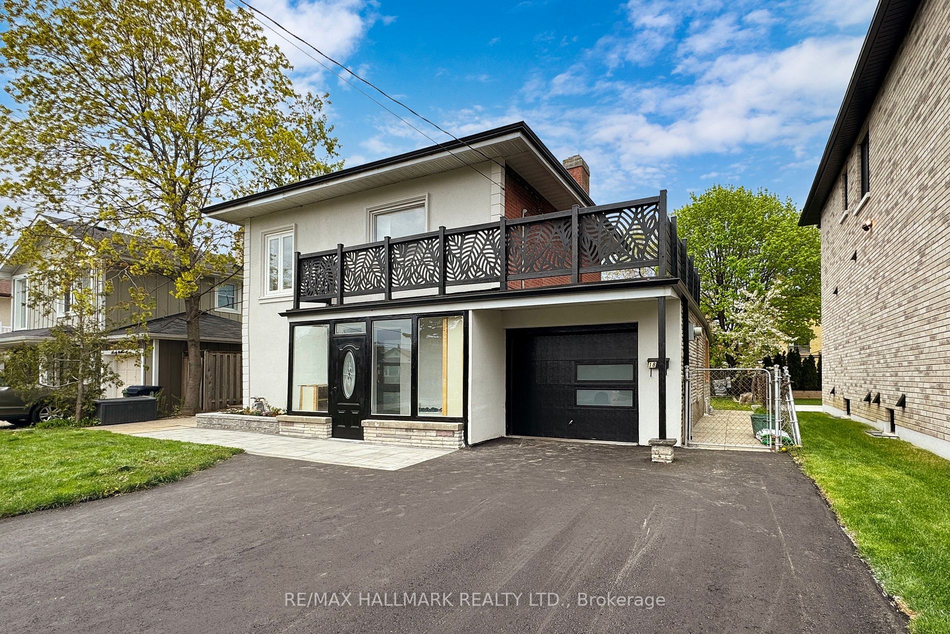 18 Cadillac Ave