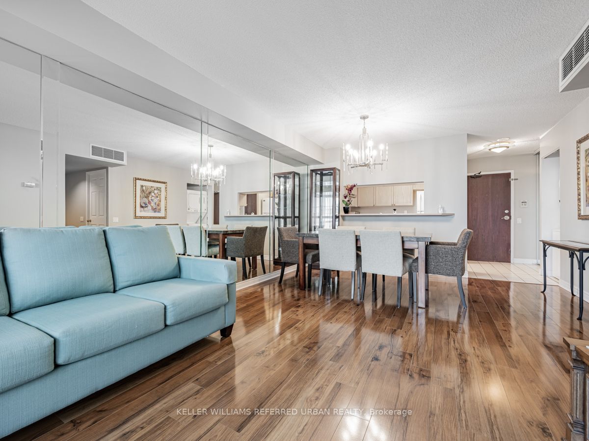 2 Covington Road #PH205