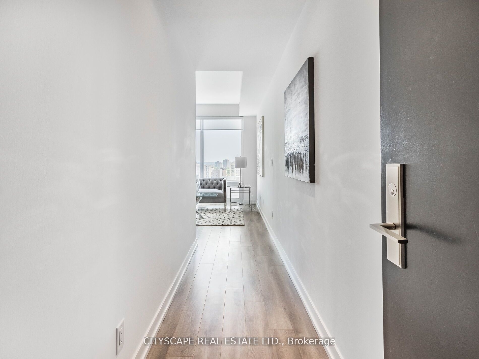 20 Edward St N, #1302