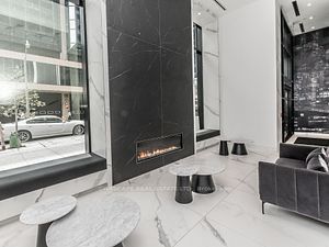 20 Edward St N, #1302