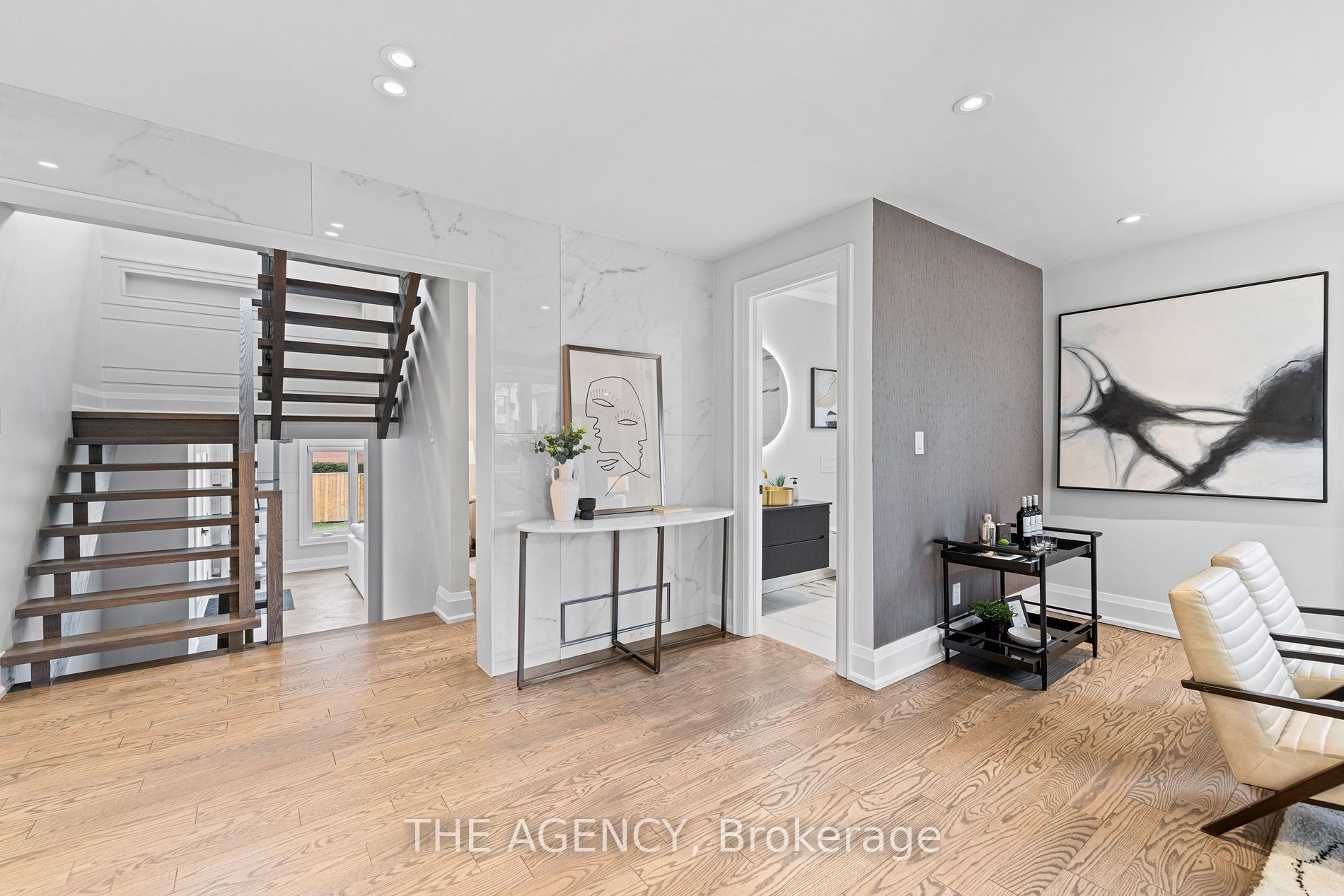 95 Risebrough Ave