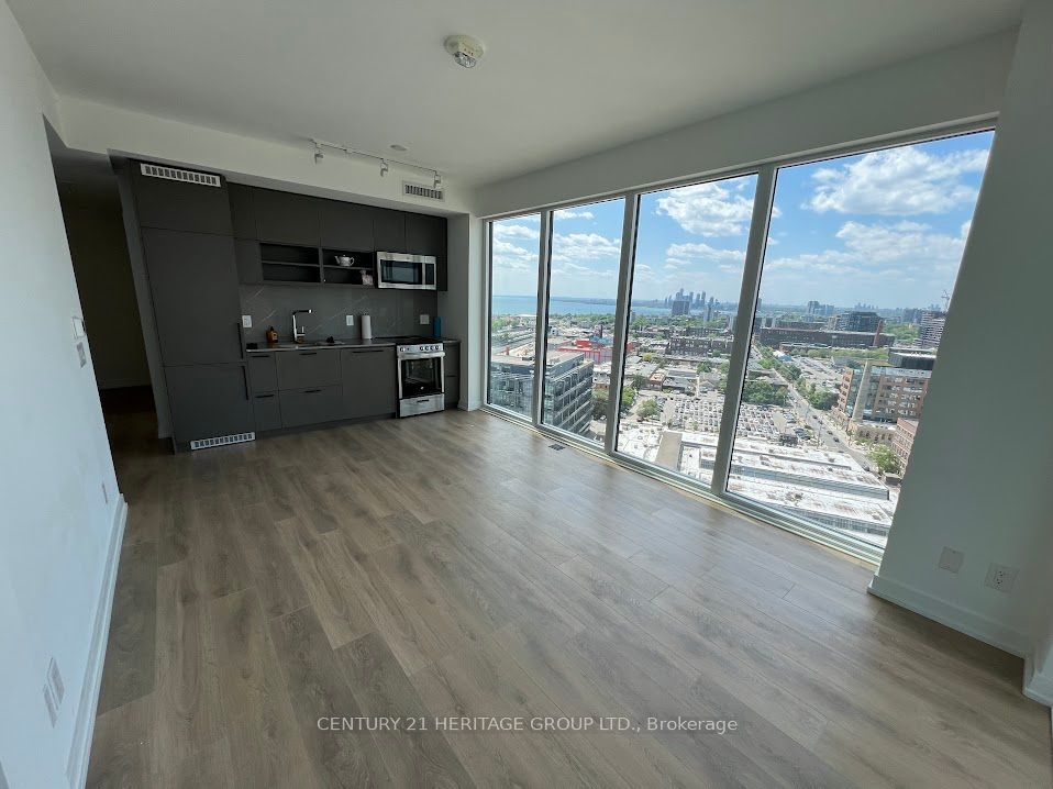135 East Liberty St, #1905