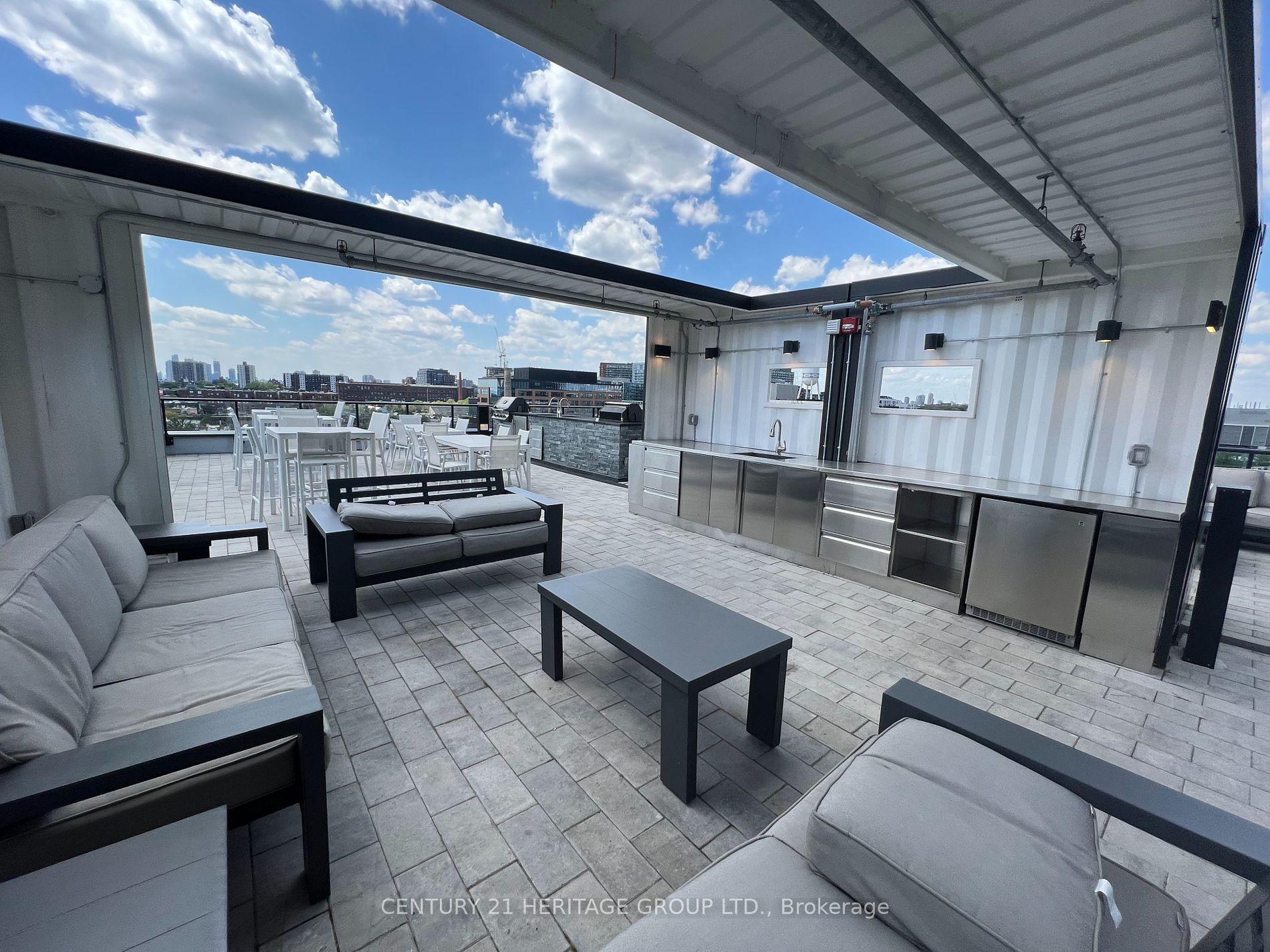135 East Liberty St, #1905
