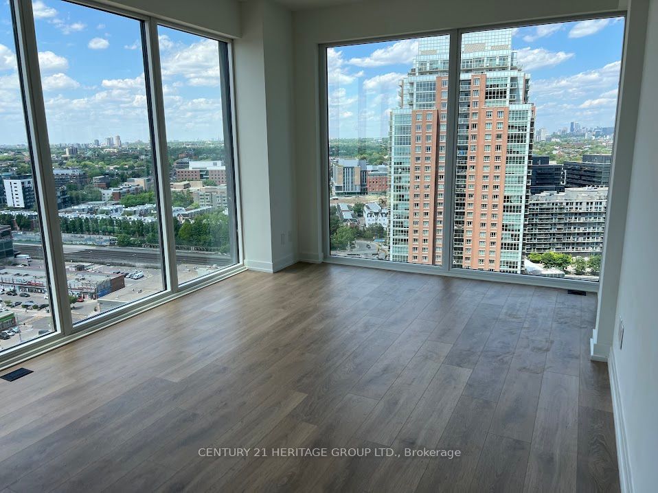 135 East Liberty St, #1905