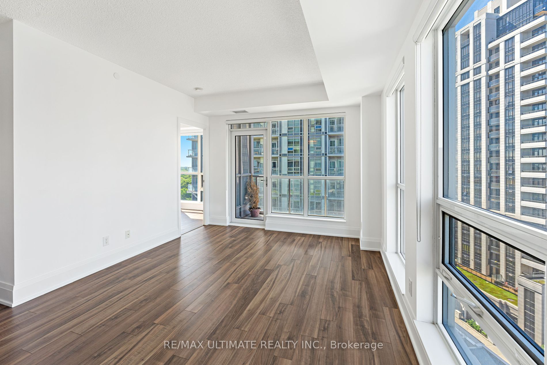 120 Harrison Garden Blvd, #1133