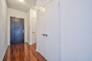 770 Bay Street, #1008