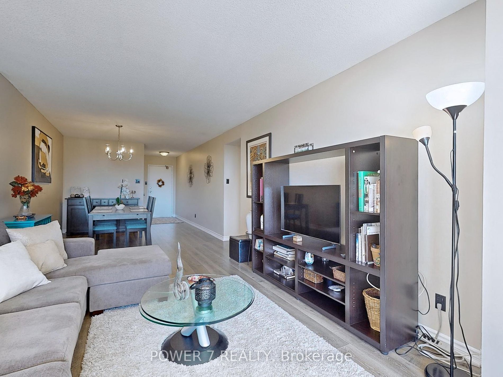 10 Tangreen Court, #407