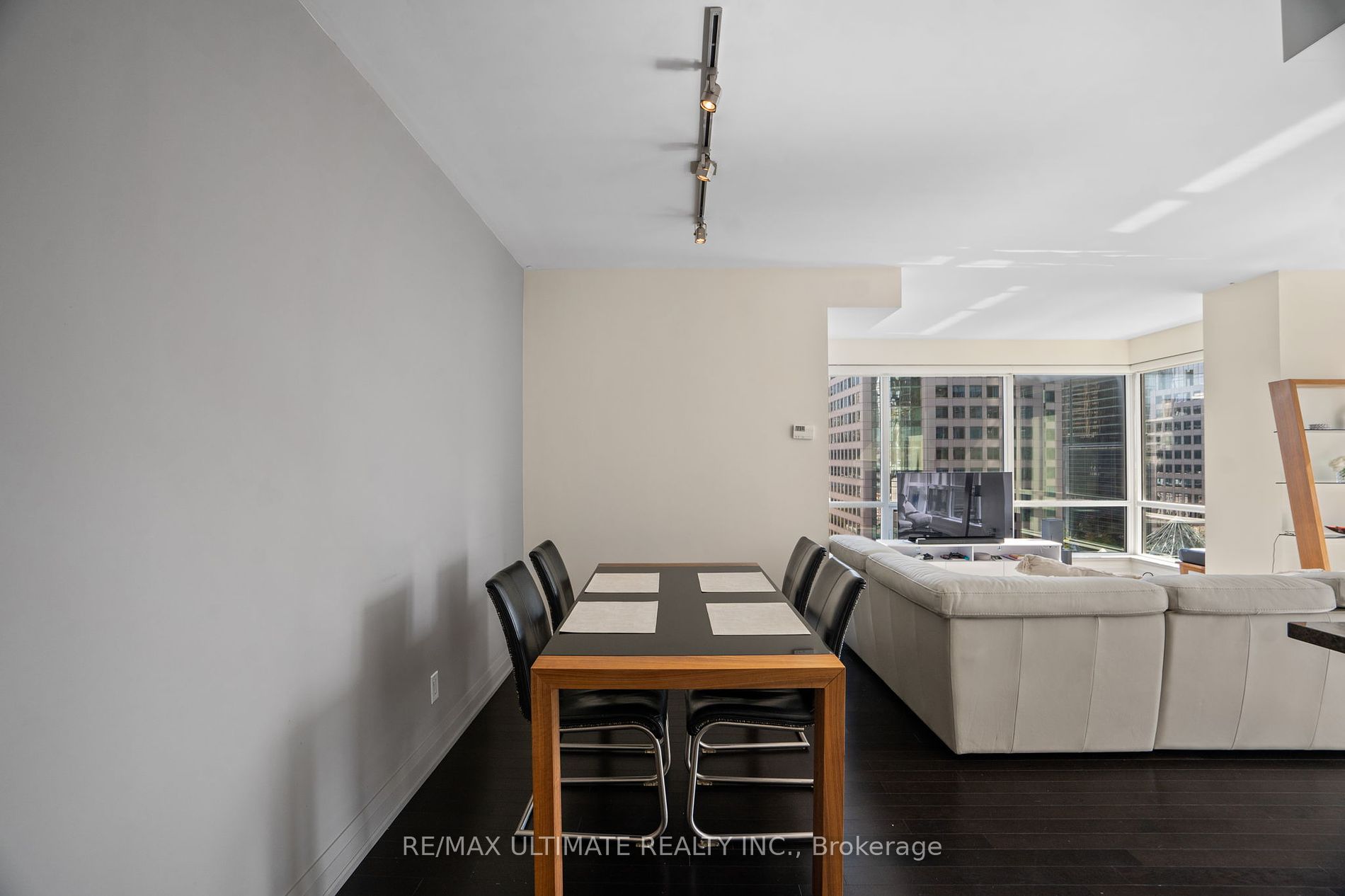 80 John St, #1212