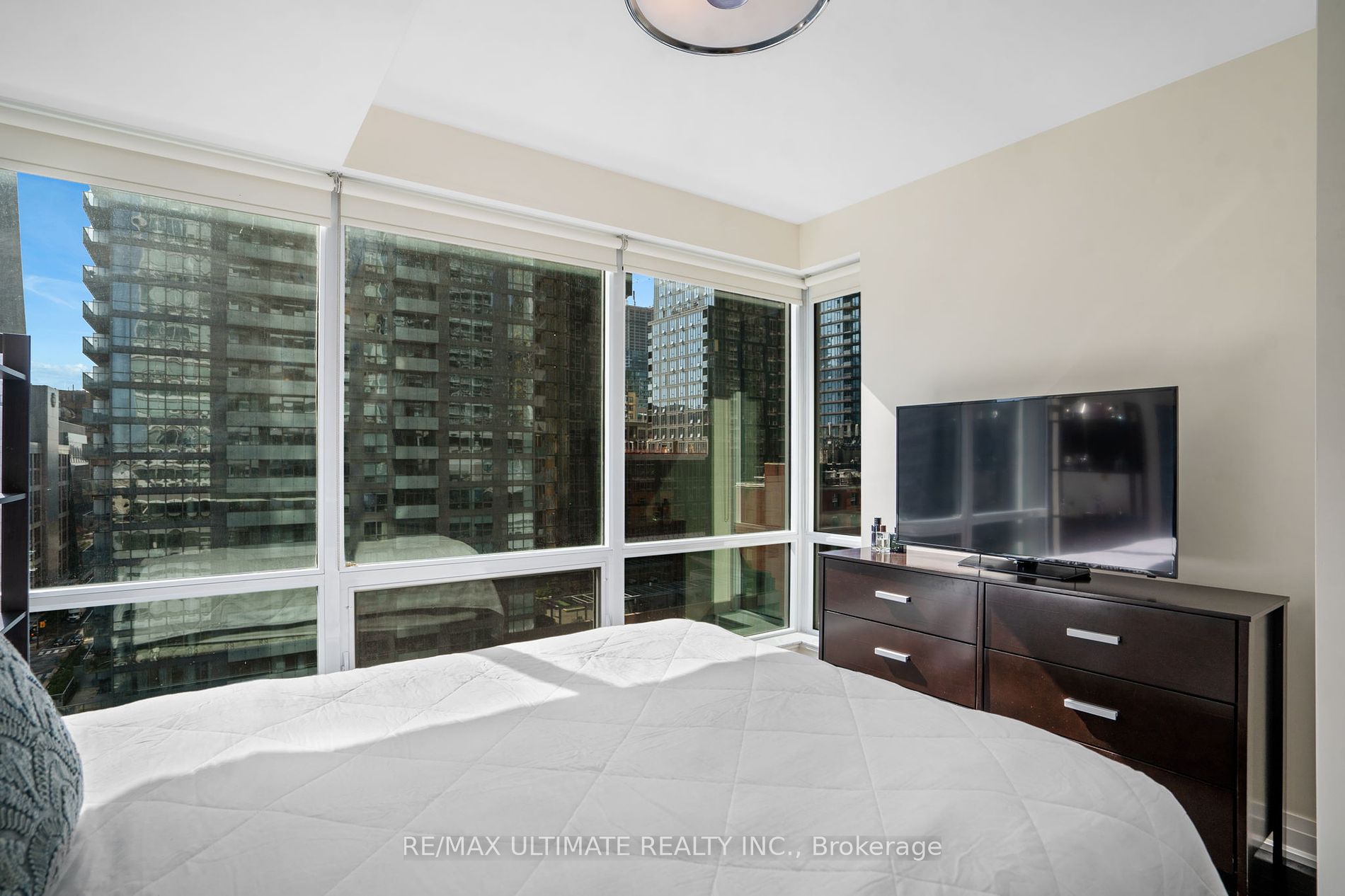 80 John St, #1212