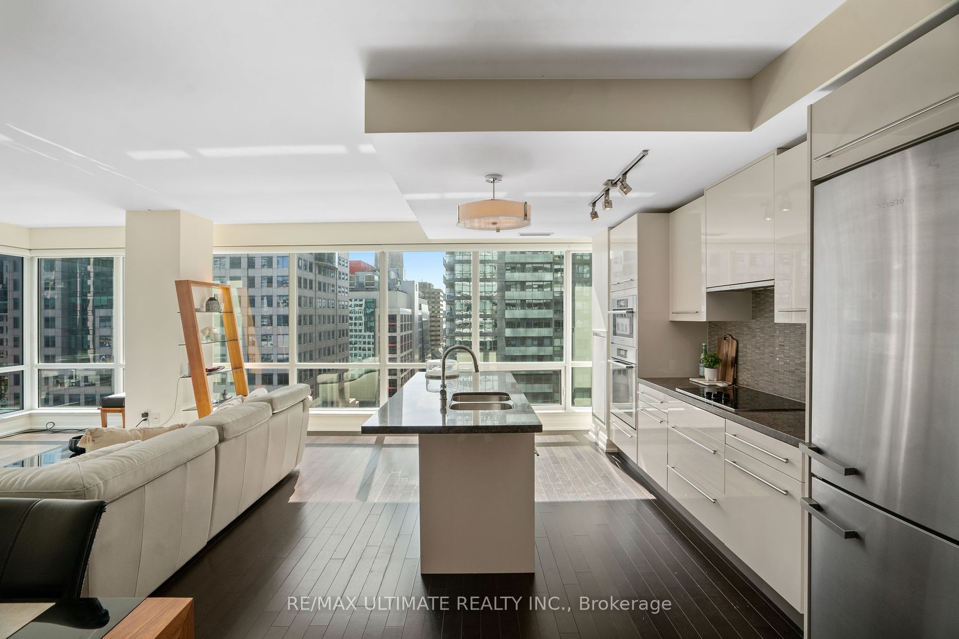 80 John St, #1212