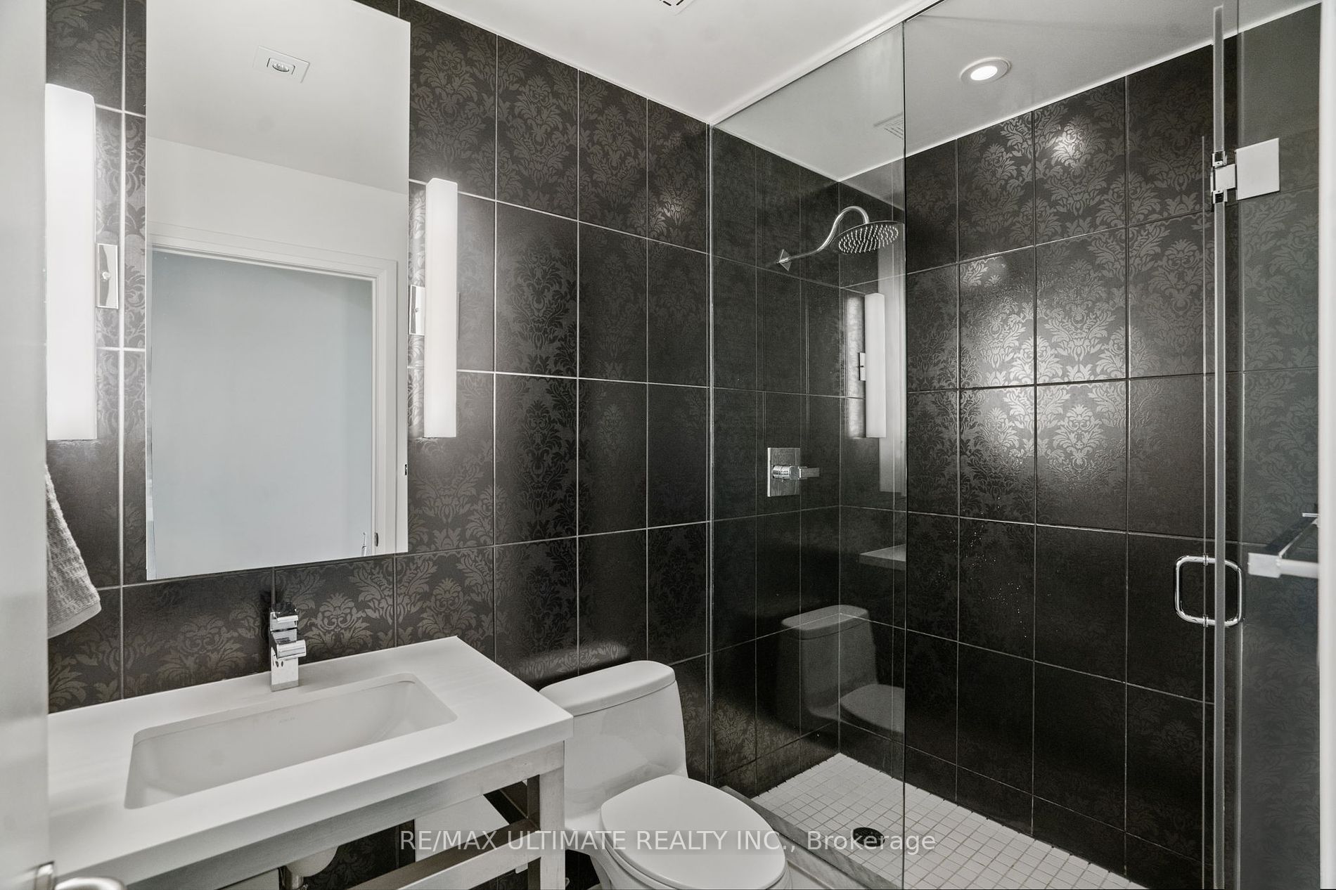 80 John St, #1212