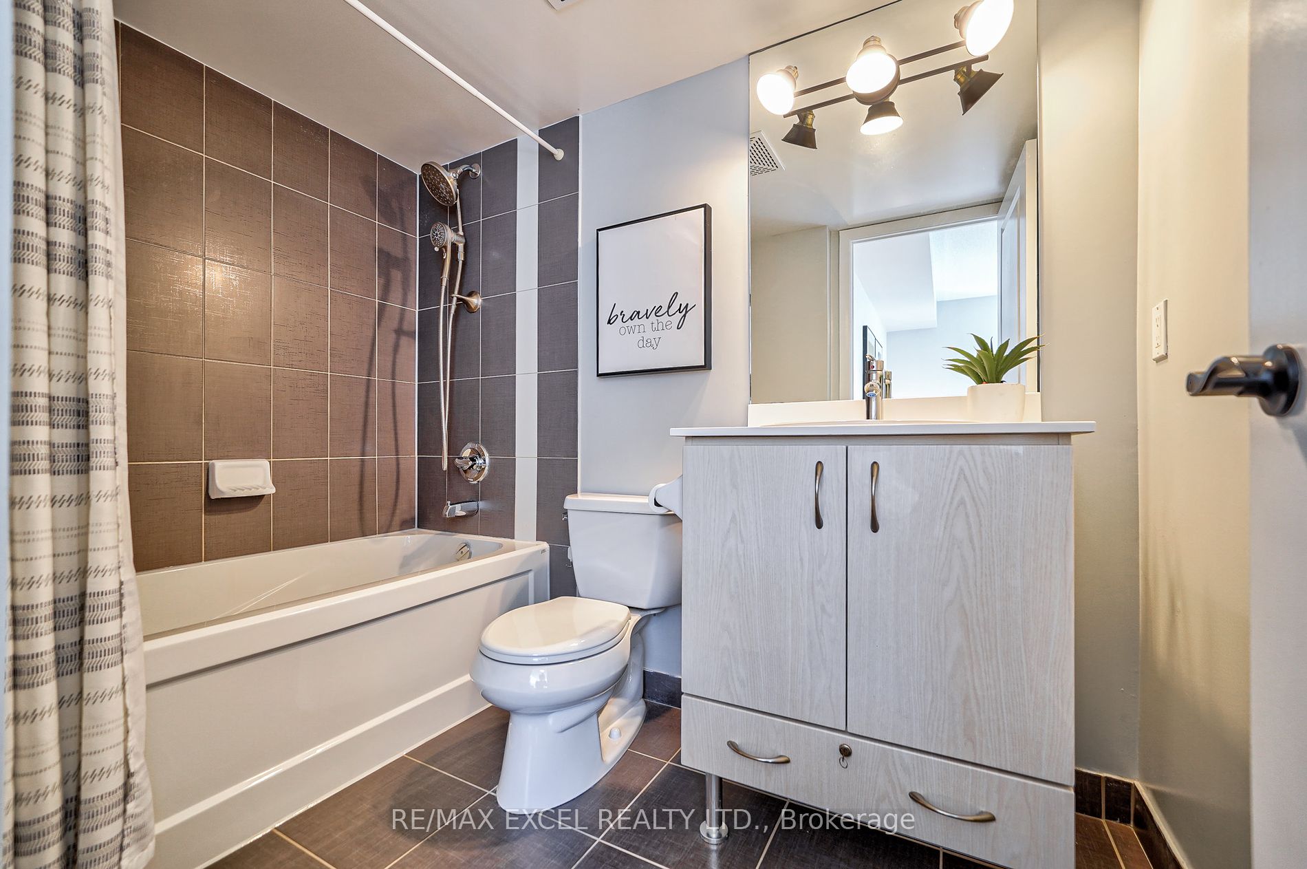 5791 Yonge Street, #1209