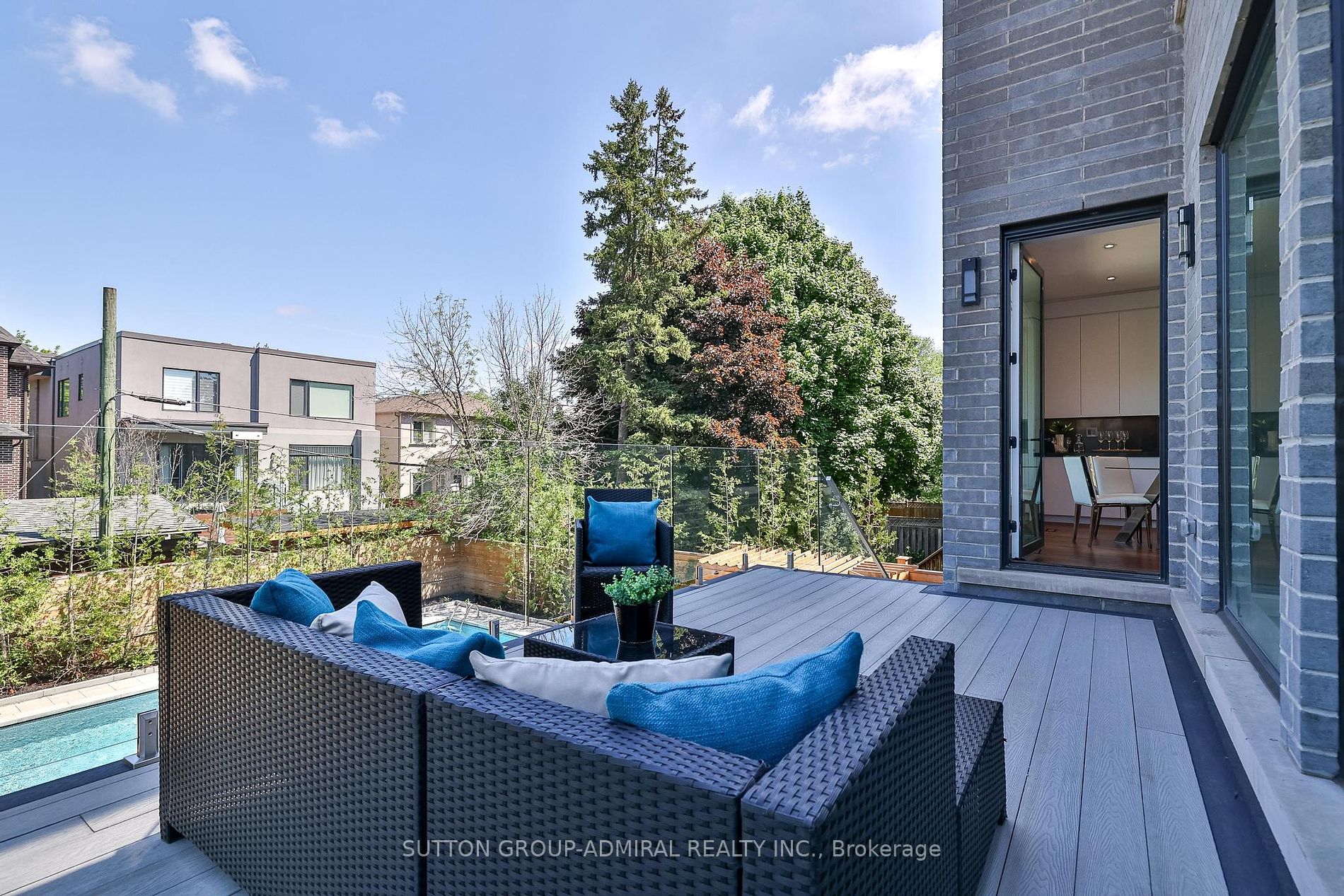 118 Haddington Ave