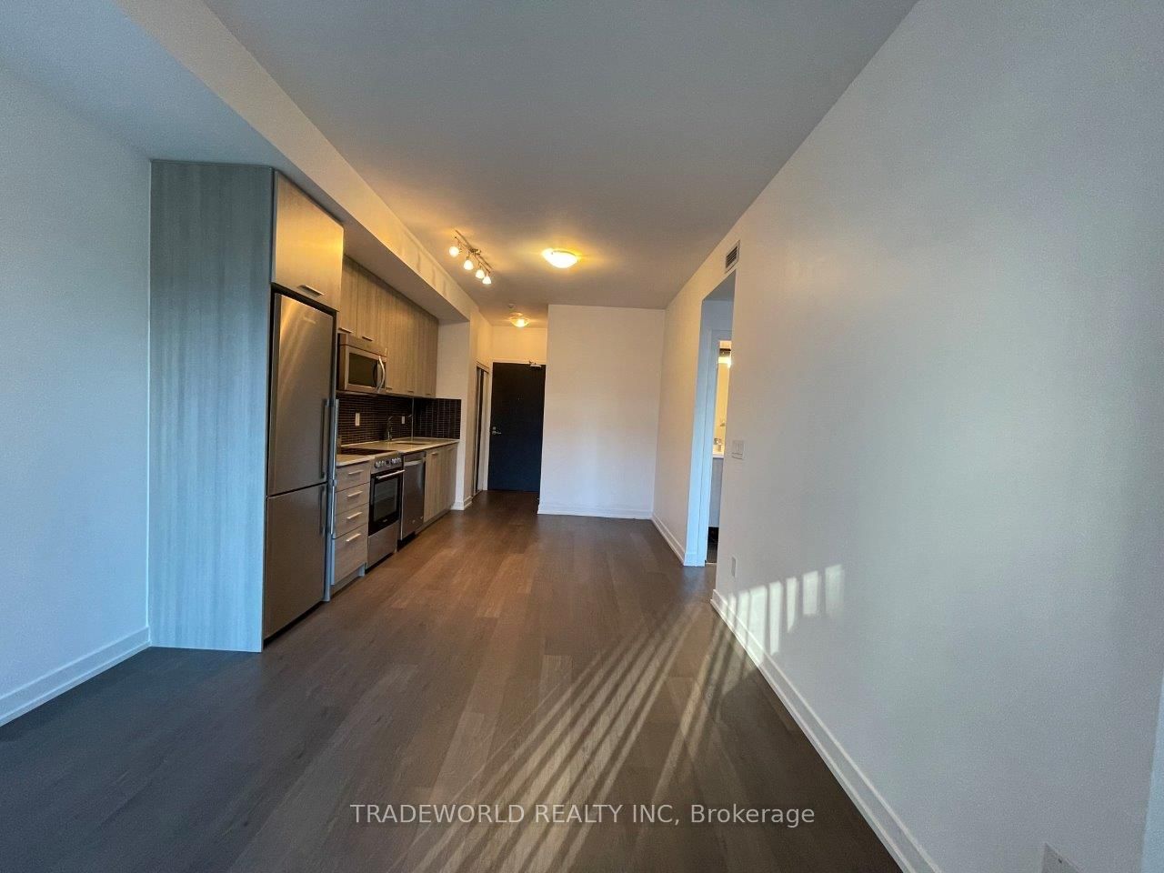 105 George Street #601