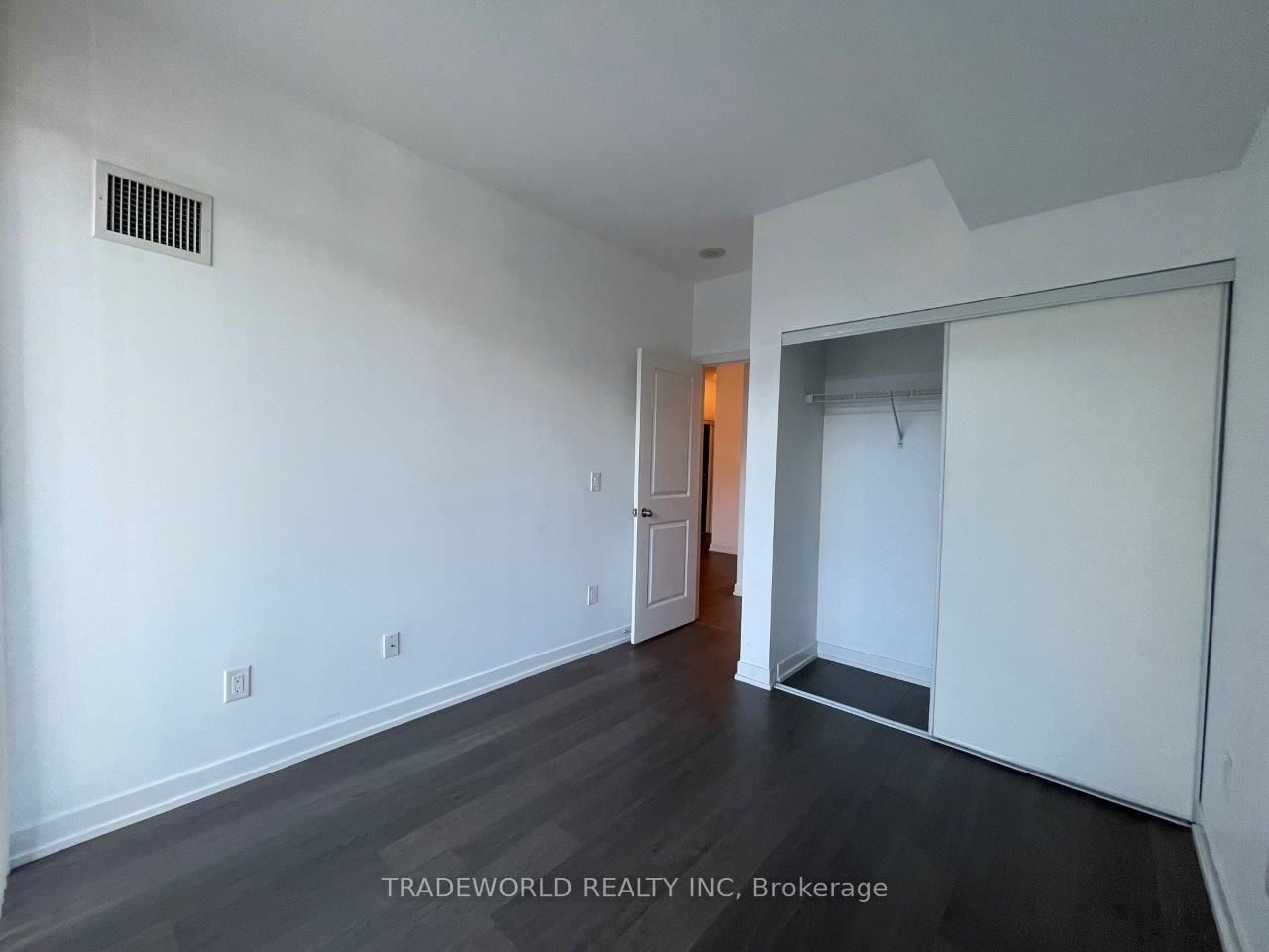 105 George Street #601