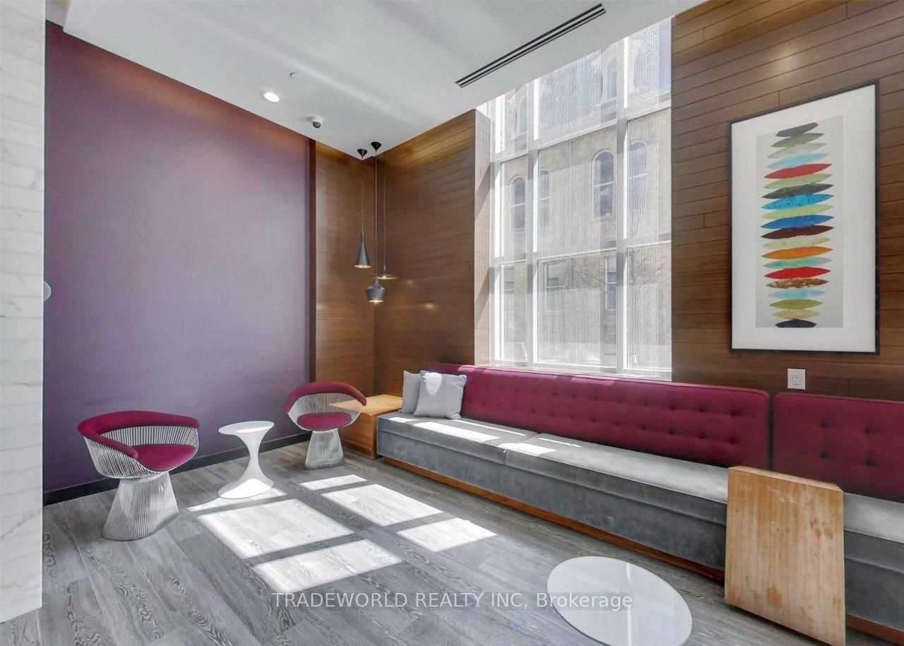105 George Street #601