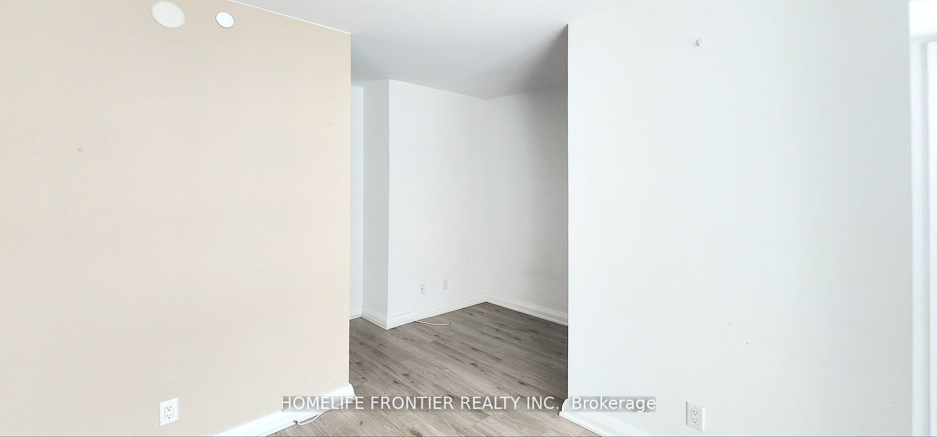 155 Yorkville Avenue, #1204