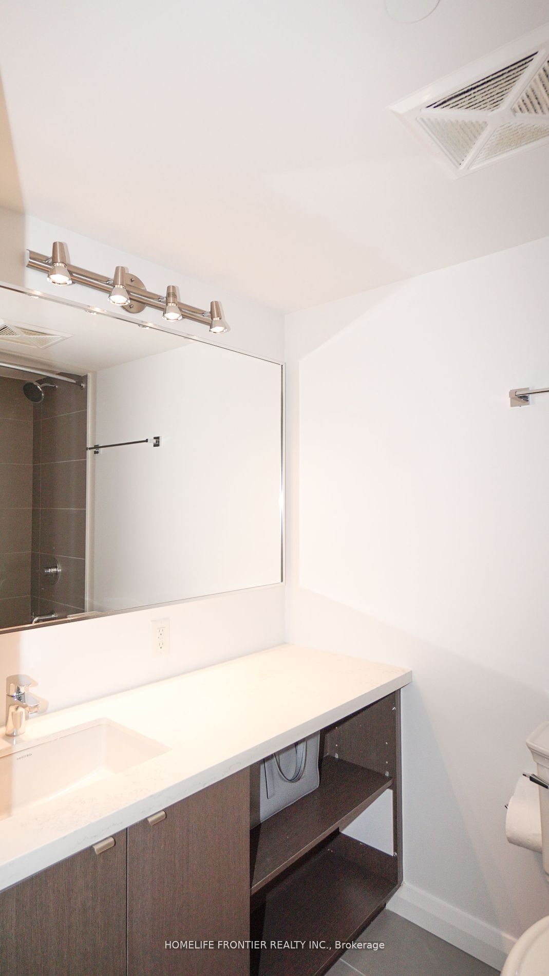 155 Yorkville Avenue, #1204