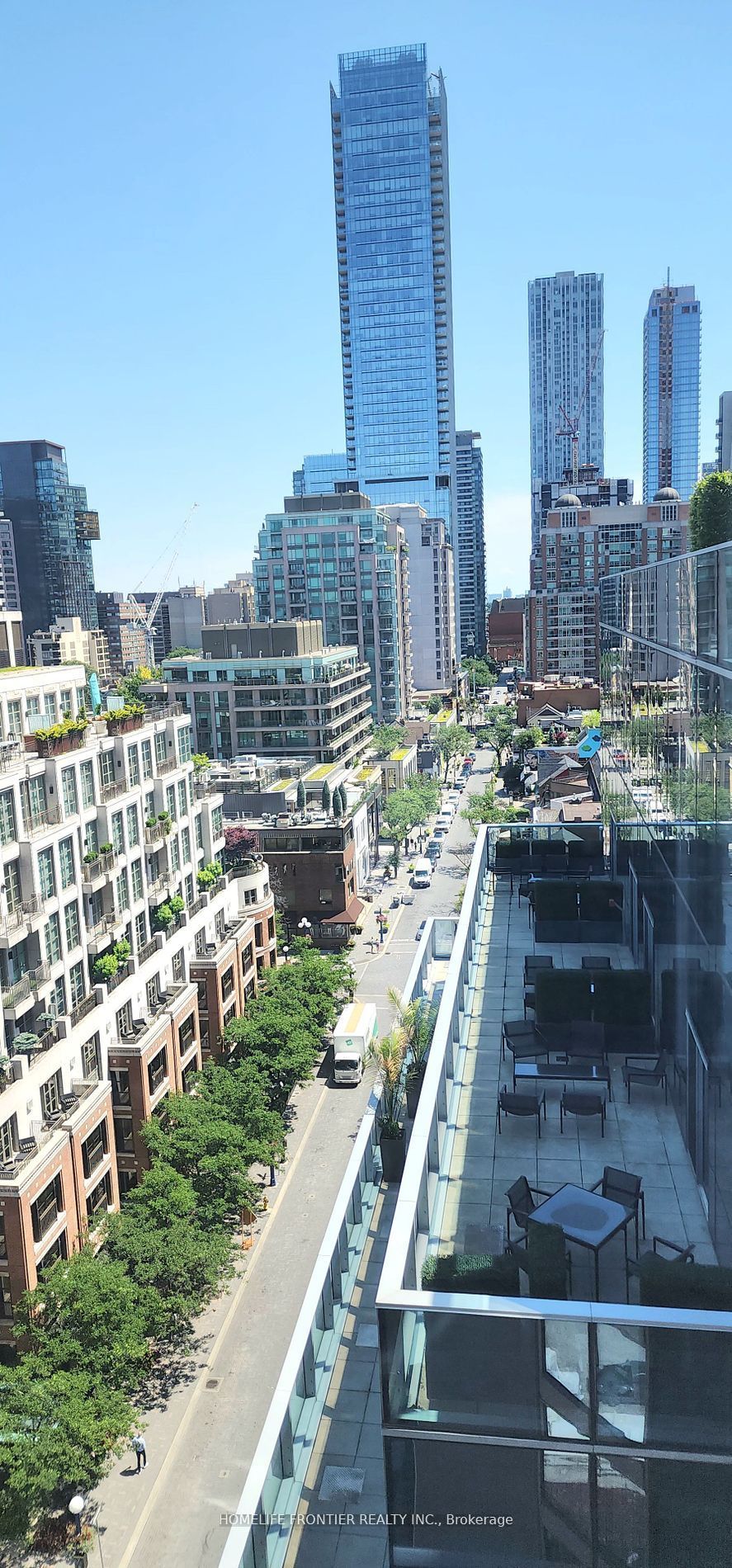 155 Yorkville Avenue, #1204