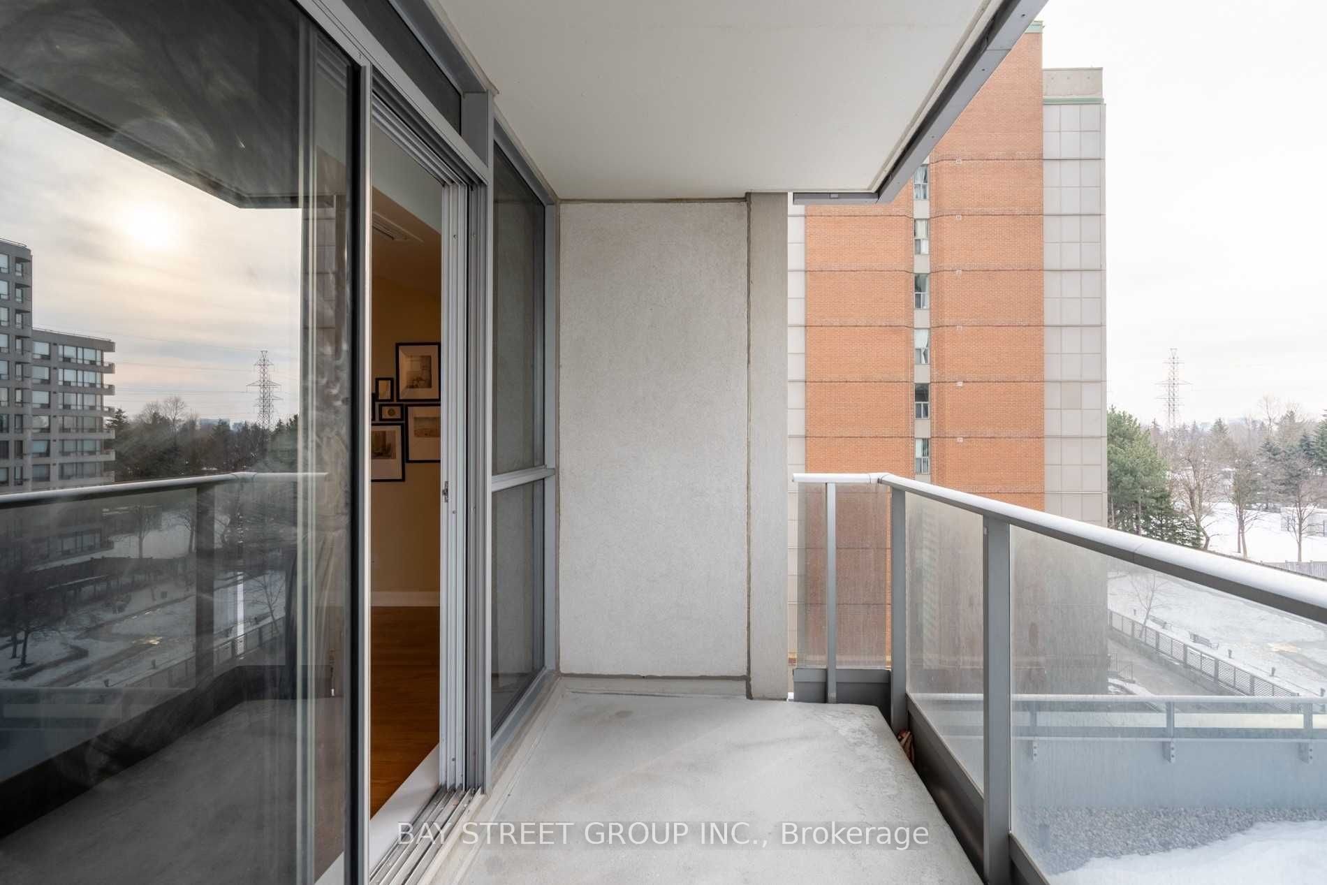 5793 Yonge Street, #605
