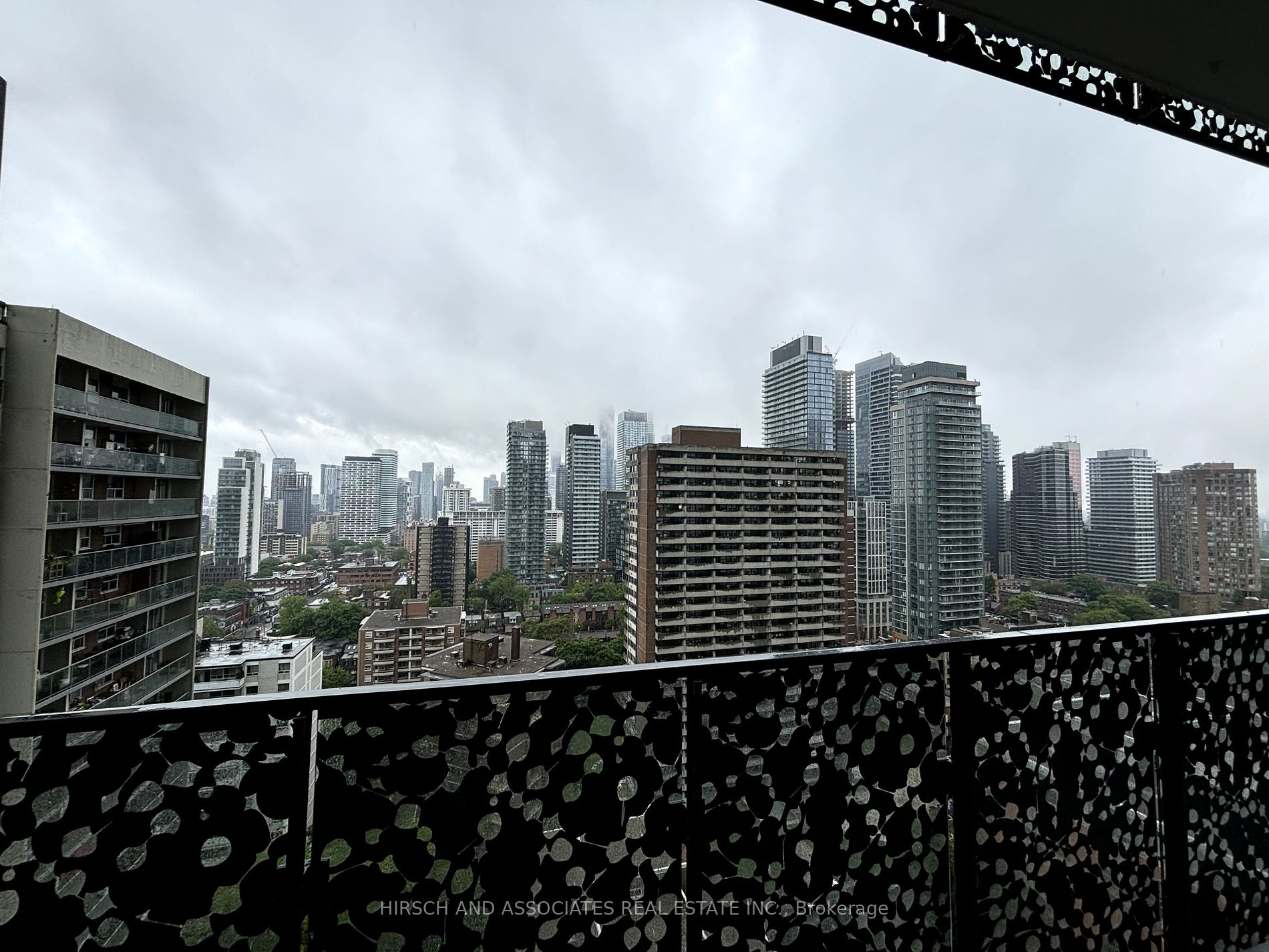 55 Charles Street E, #2006