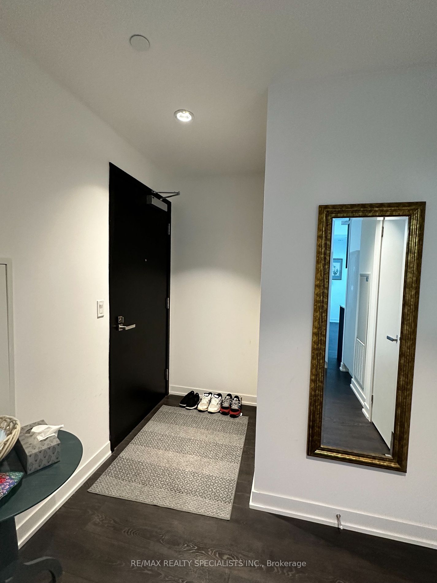 31 Tippett Rd, #1018