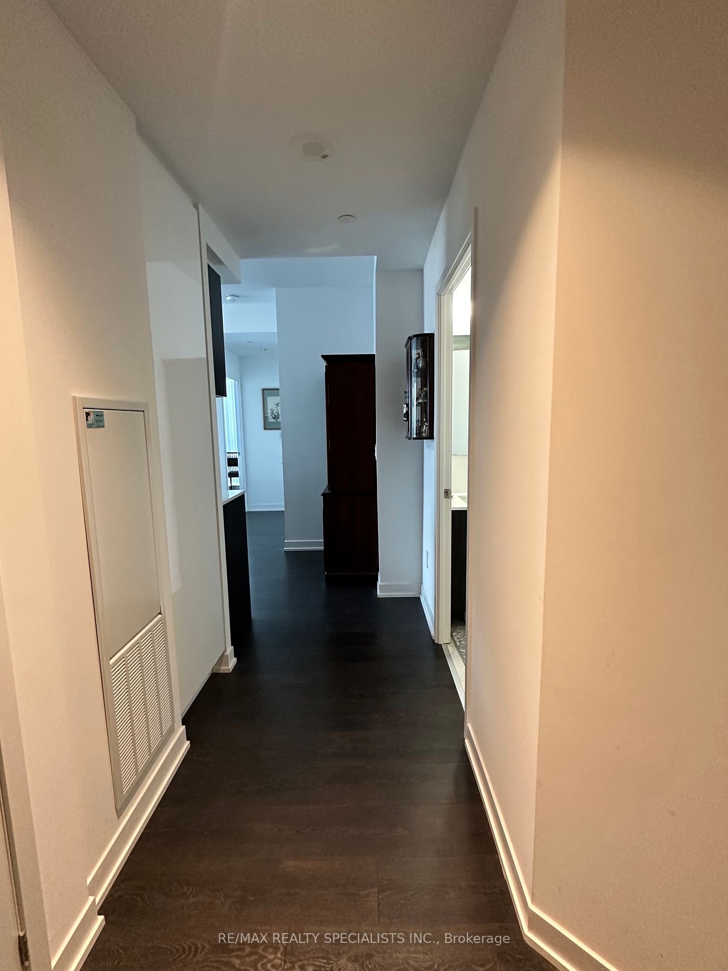 31 Tippett Rd, #1018