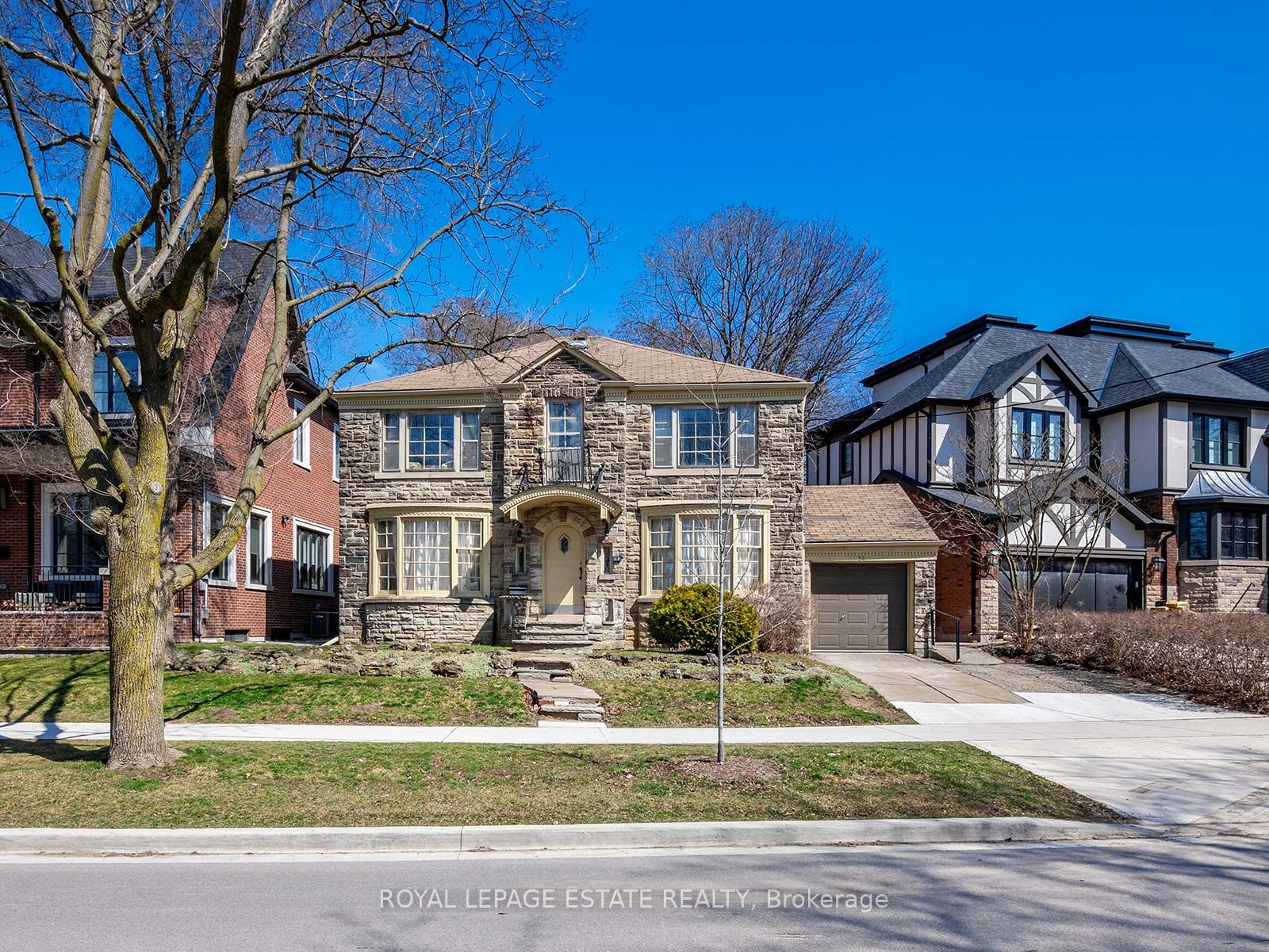 54 Strathearn Road