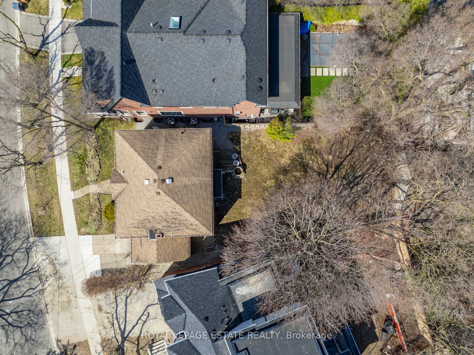 54 Strathearn Road