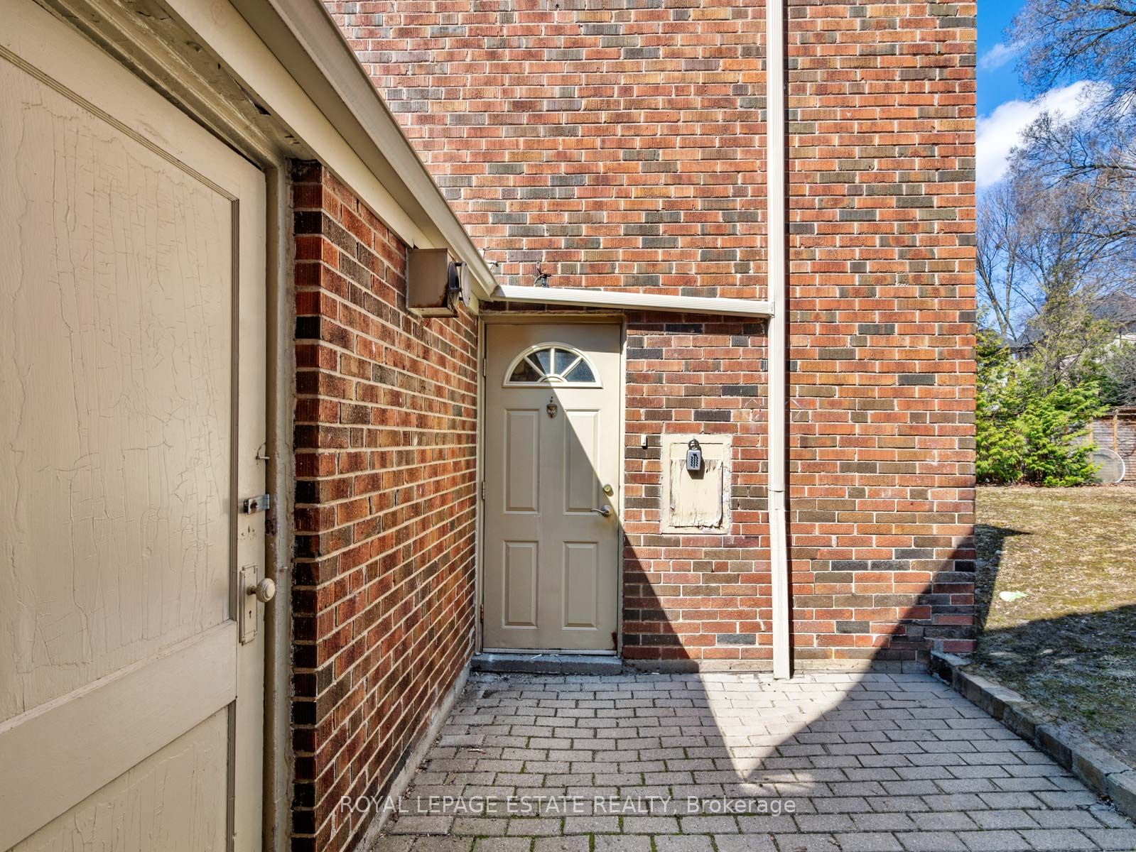 54 Strathearn Road