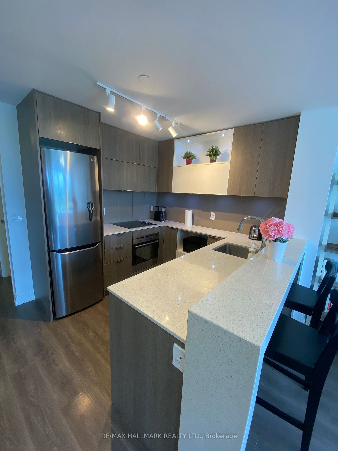 170 SUMACH St, #719