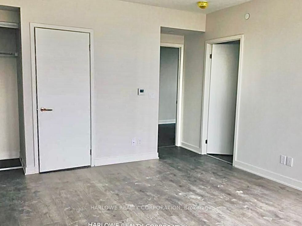 2 Sonic Way, #1805