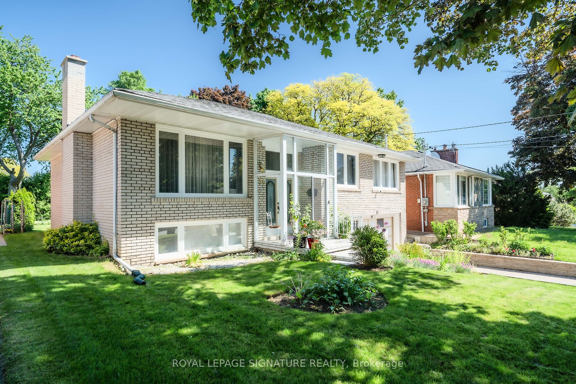 33 Sumner Heights Drive
